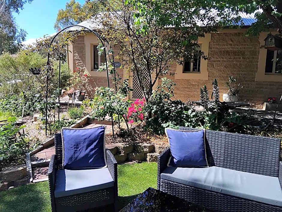 Riesling Trail and Clare Valley Cottages