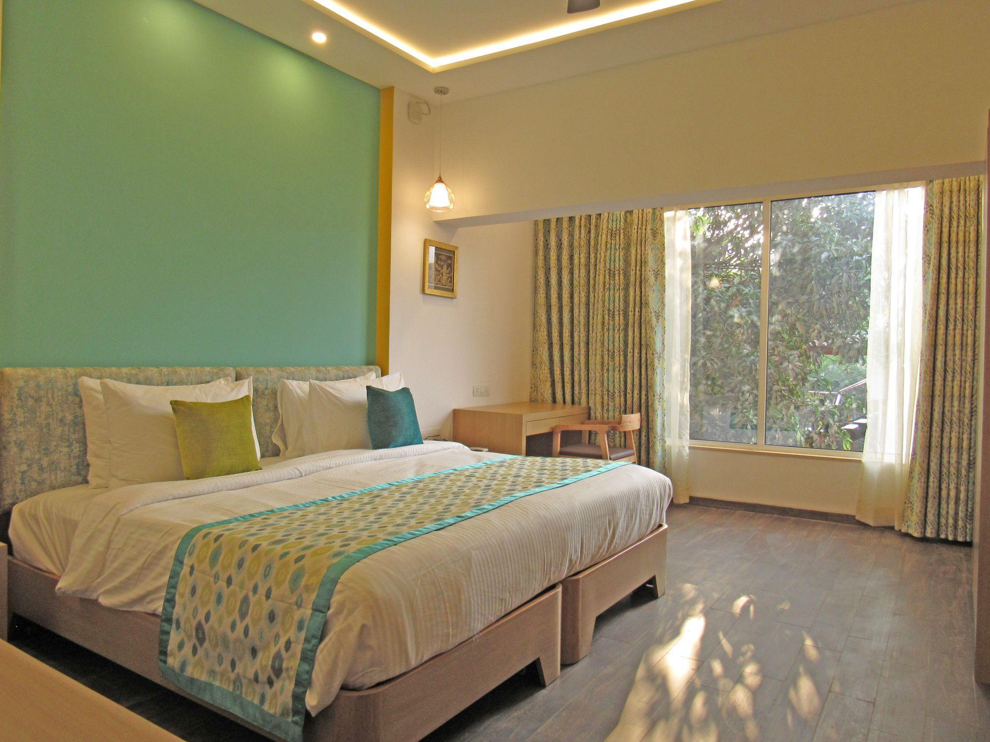 Acron Seaway Resort