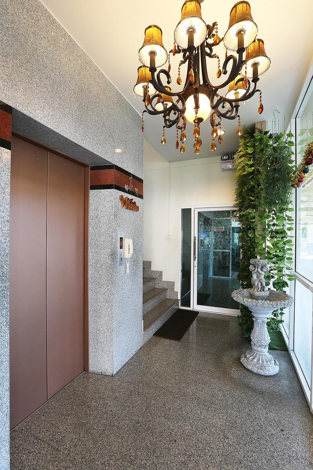 V Place Residence