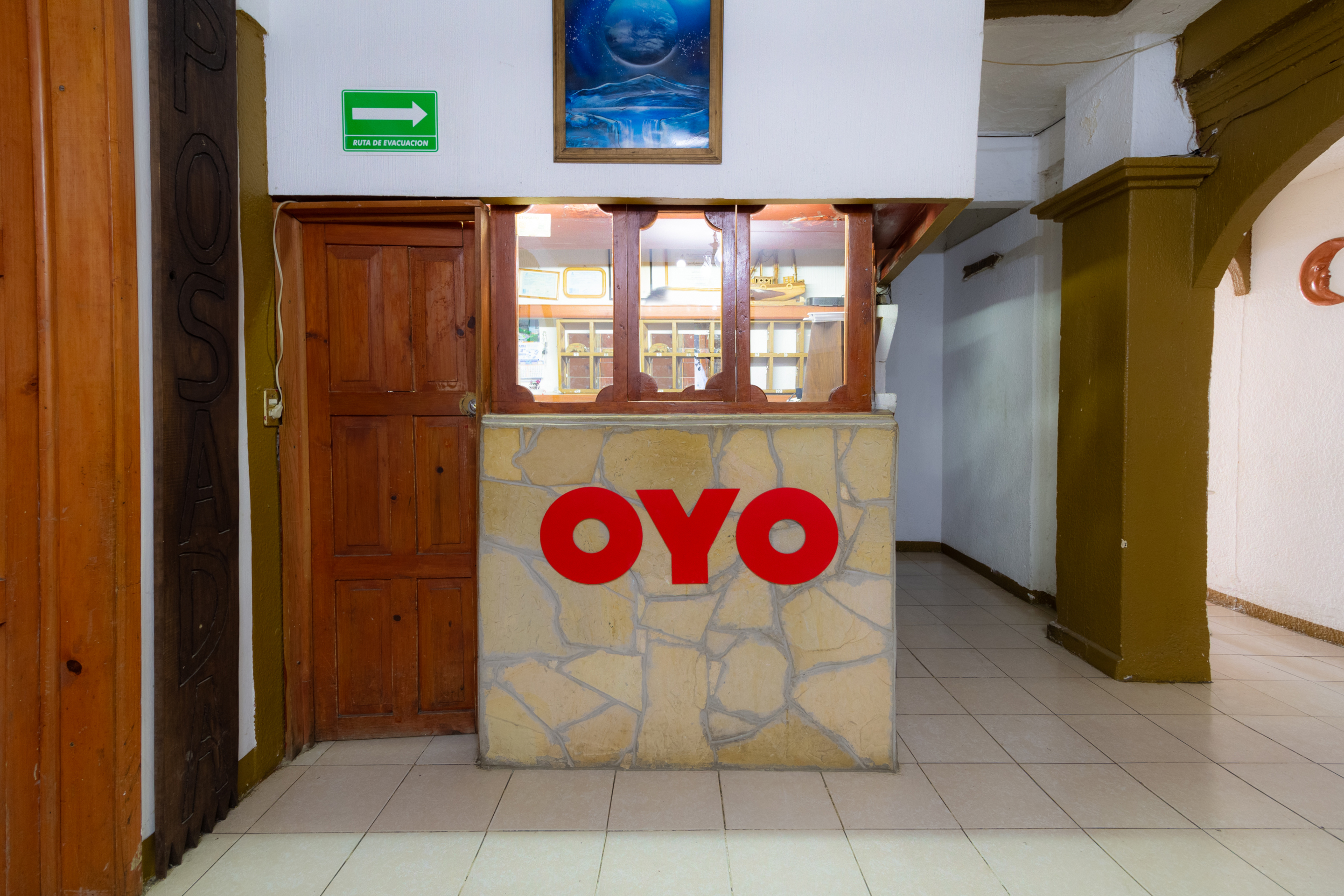 OYO Hotel La Luna, Templo de Sto Domingo de Guzman