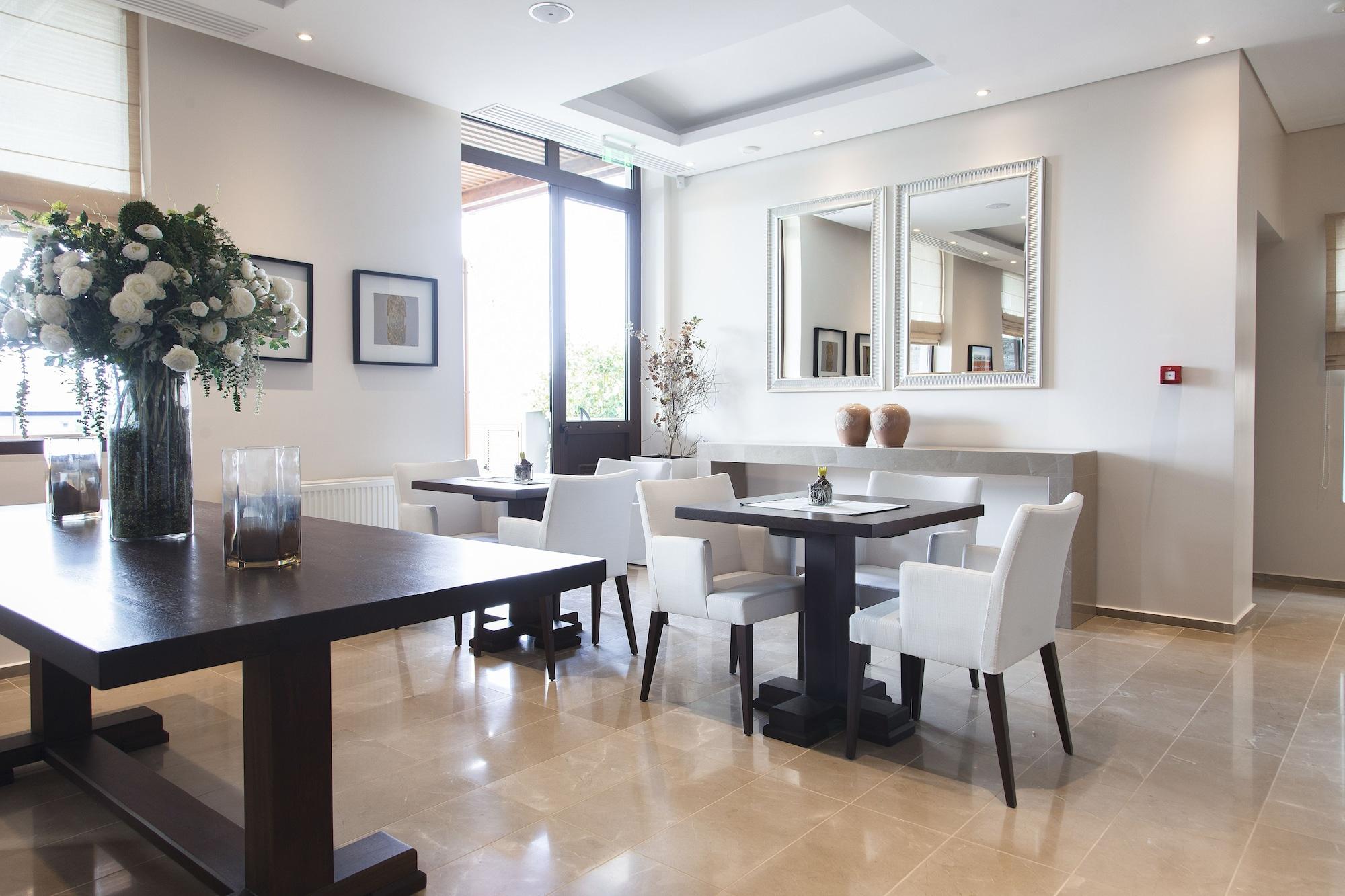 Ayia Marina Suites