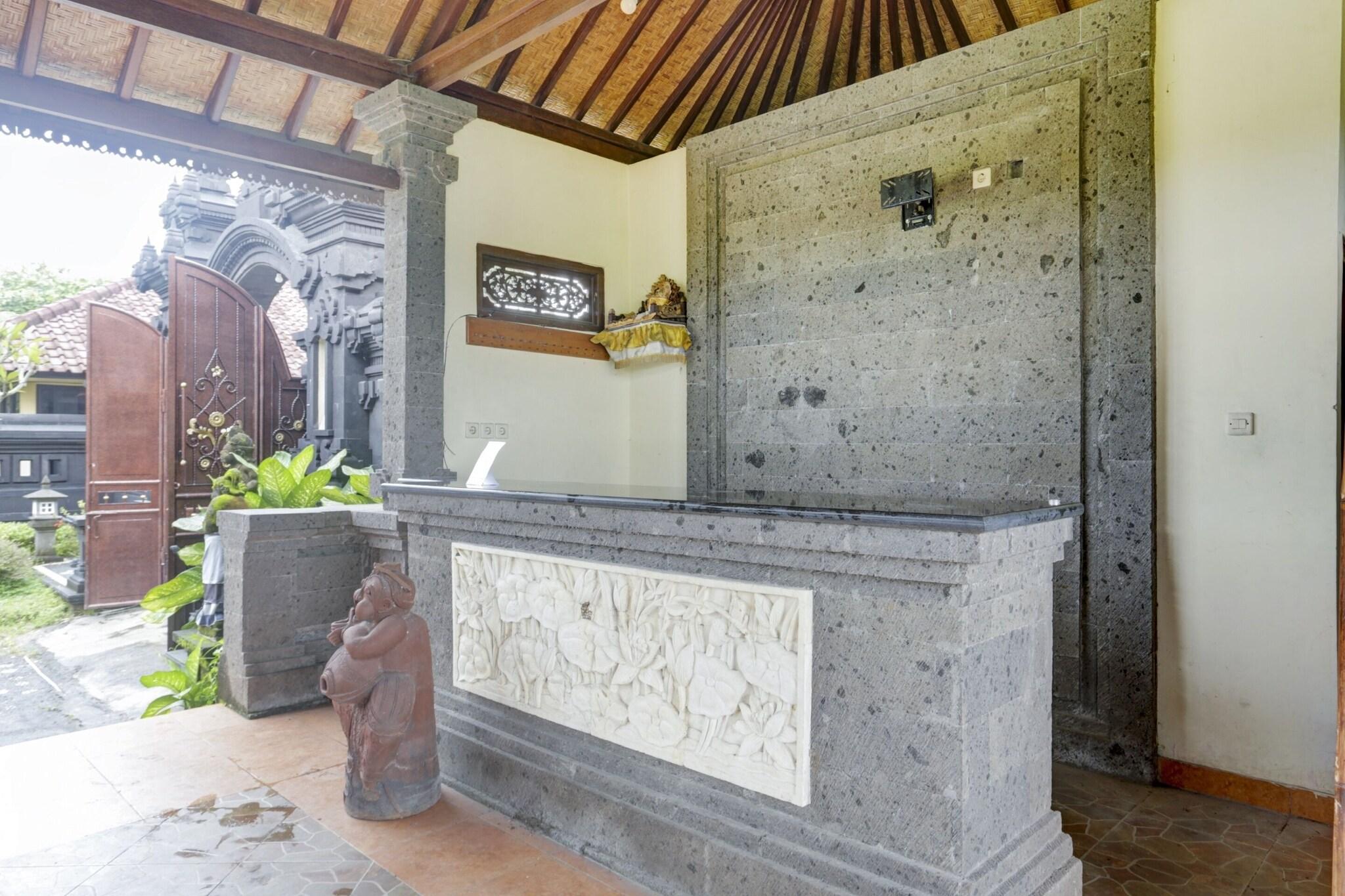 Oyo 1762 Hotel Astiti Graha Tanah Lot