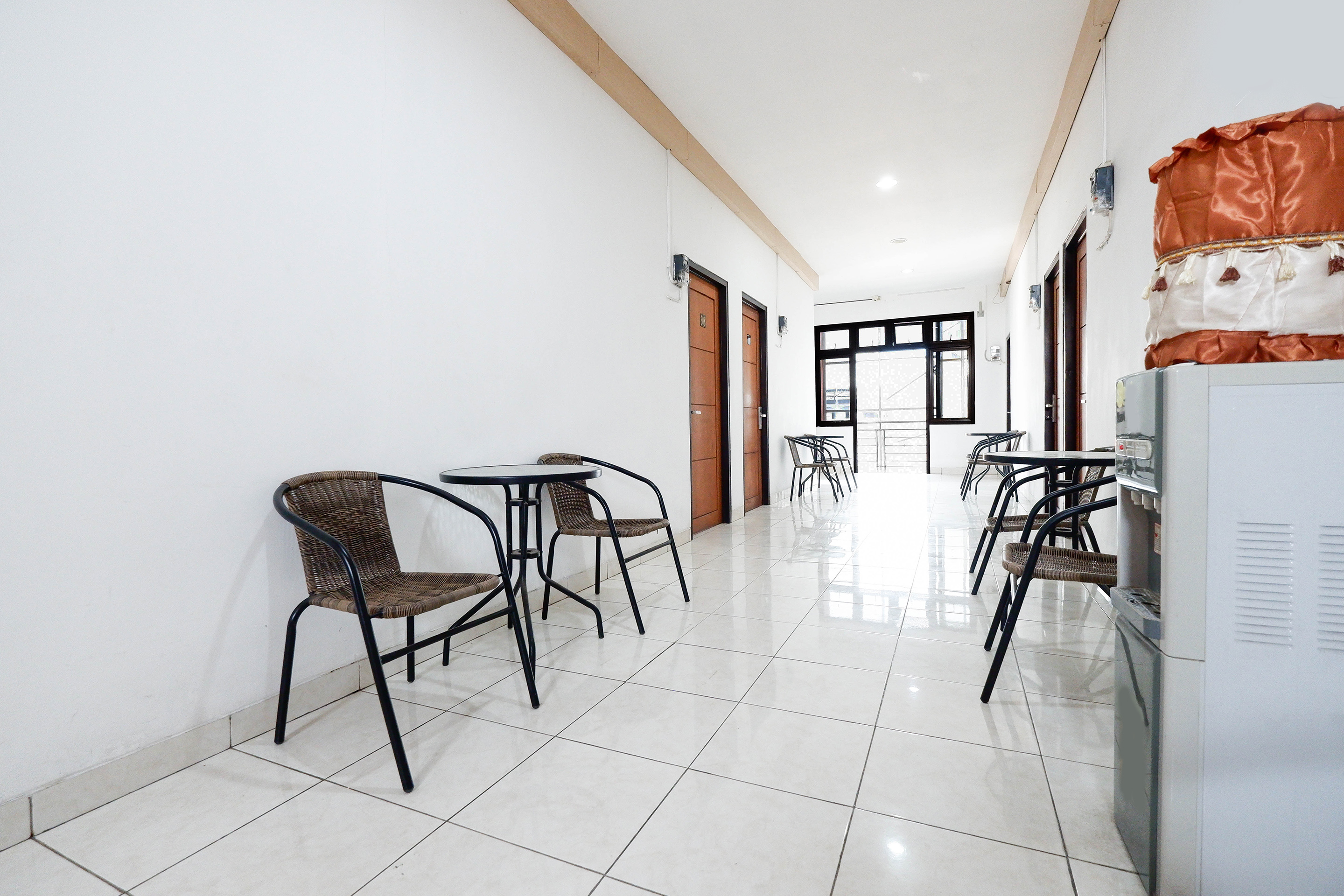 Super 1251 Residence 8