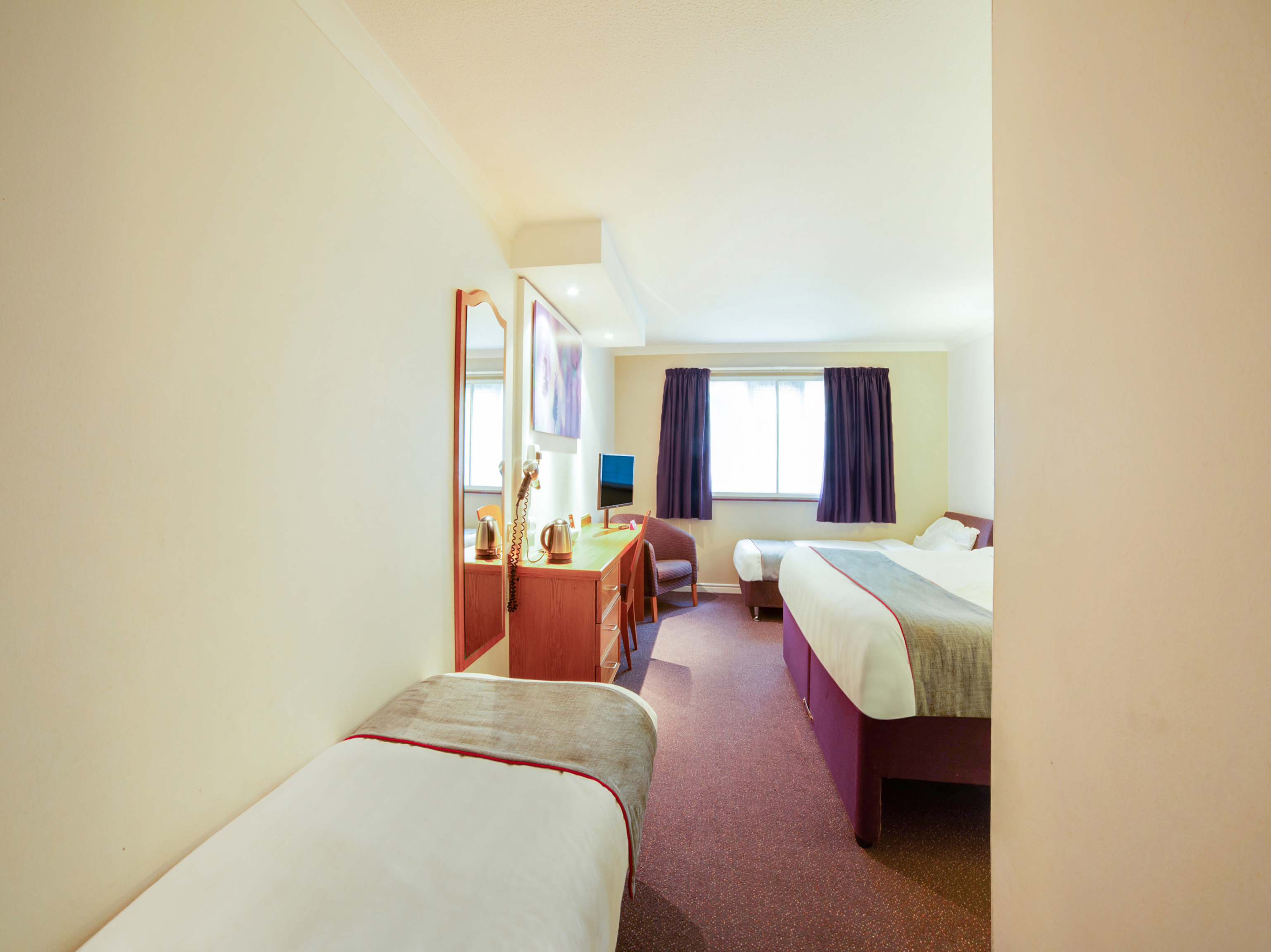 Lakeside Haydock Hotel St Helens
