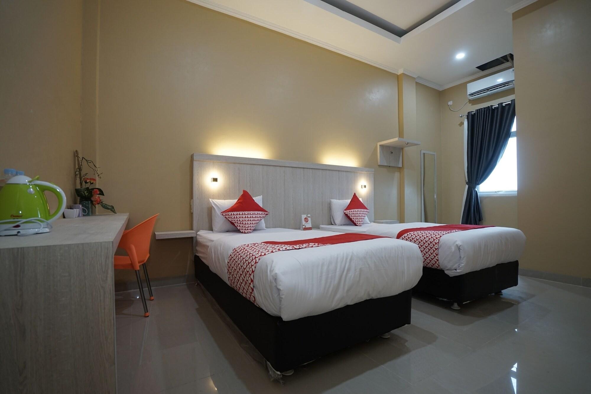 Max To U Hotel
