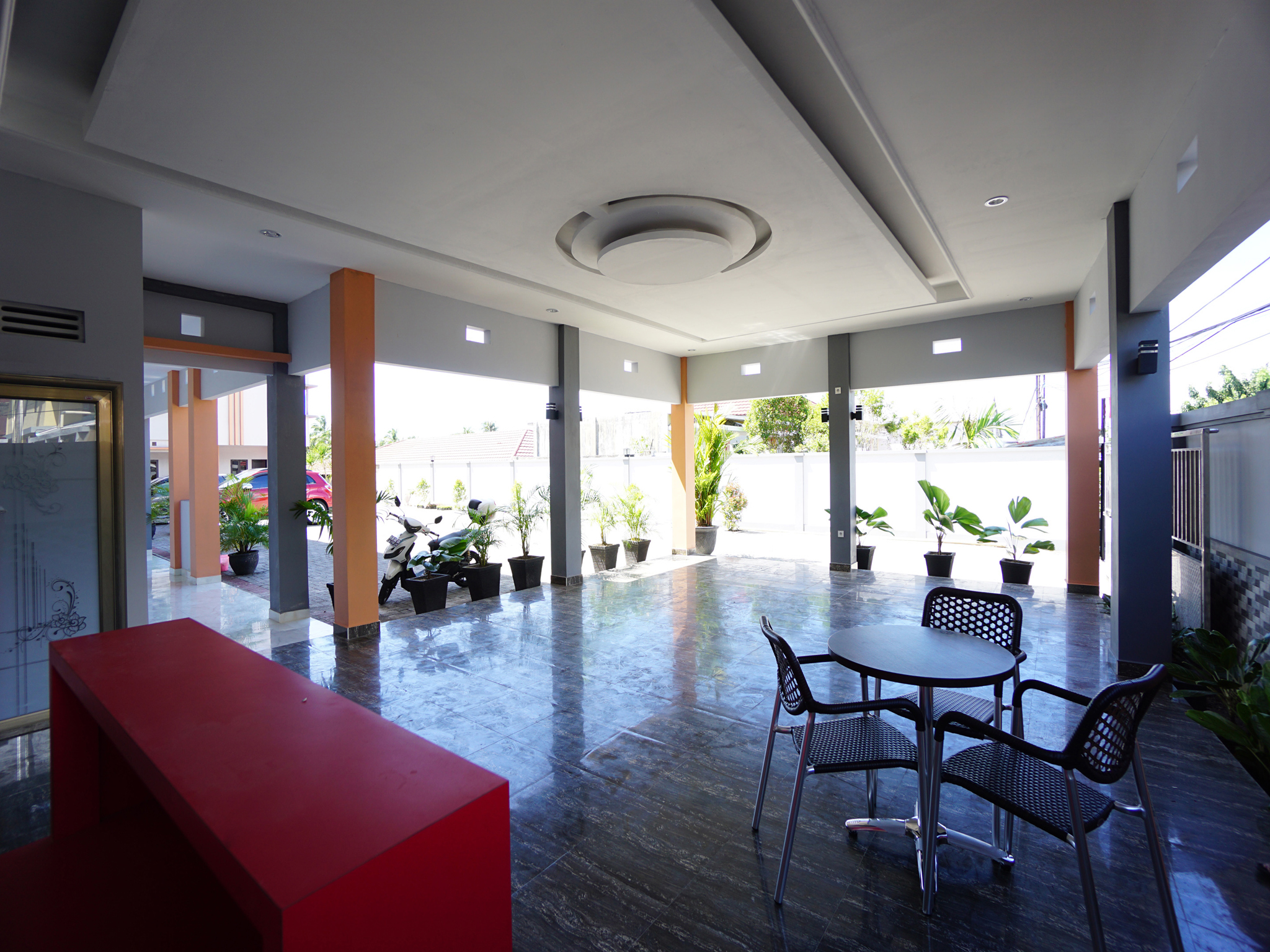 1680 Hanna Residence