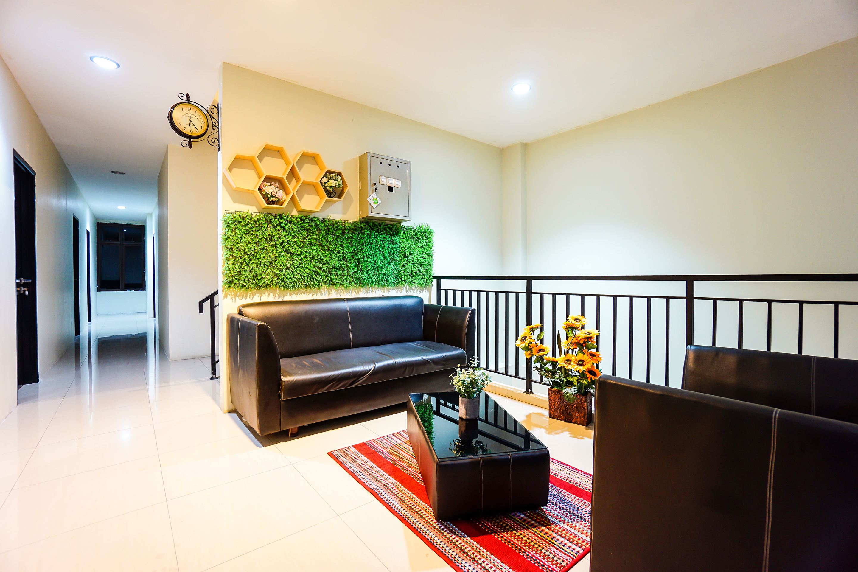 1769 Rid'S Hotel