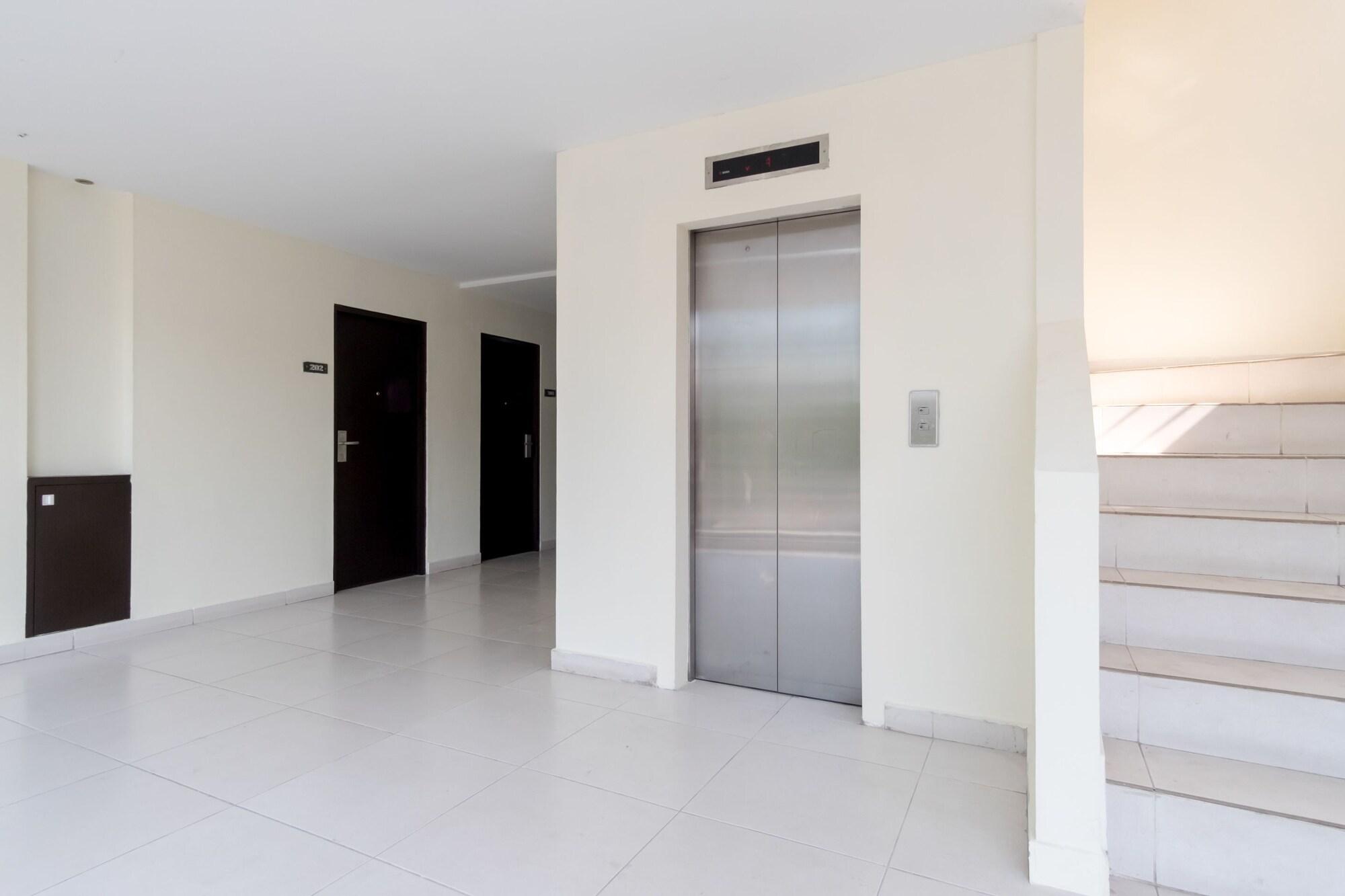 Flagship 1348 Hotel Home Anaya
