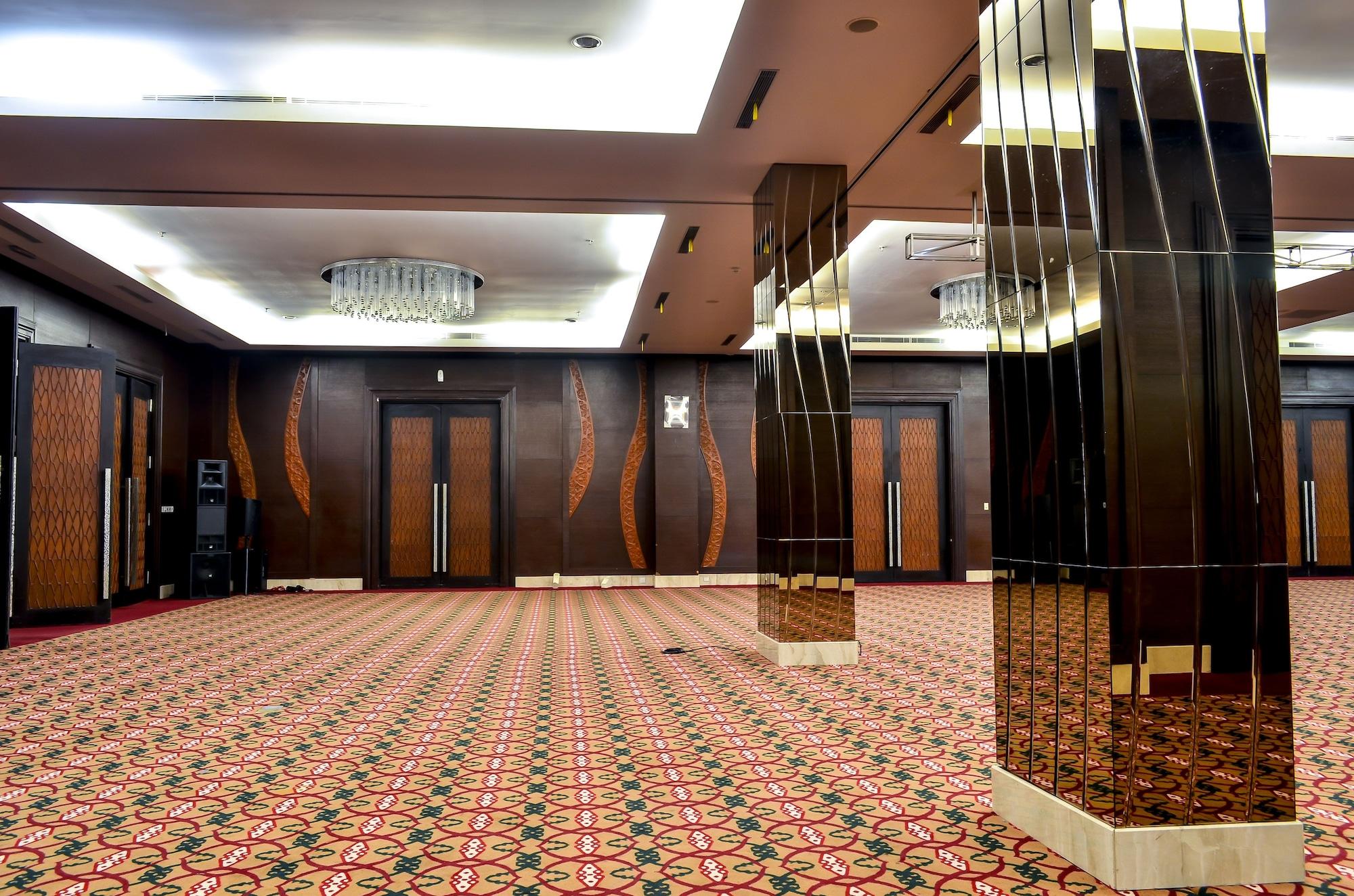 GRAND ALLISON HOTEL by null