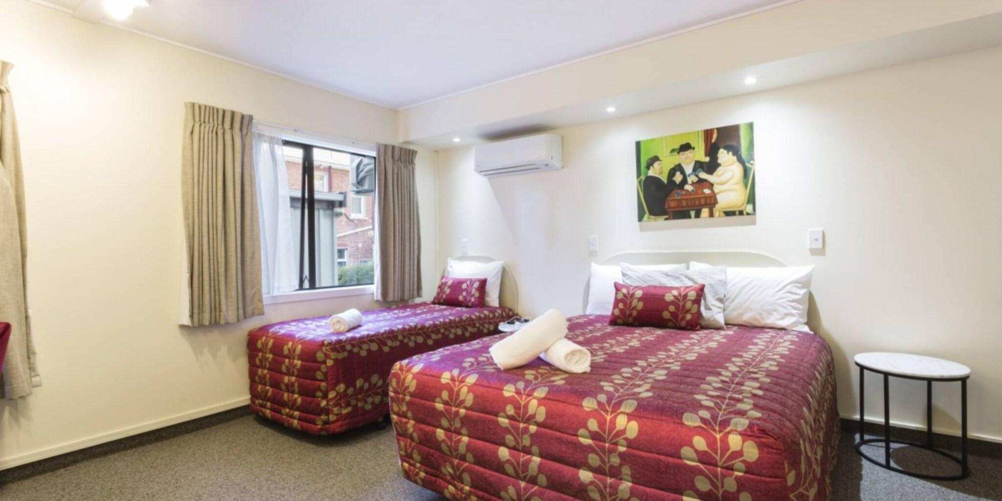 755 Regal Court Motel Dunedin by null