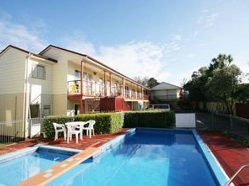 Avondale Motor Inn