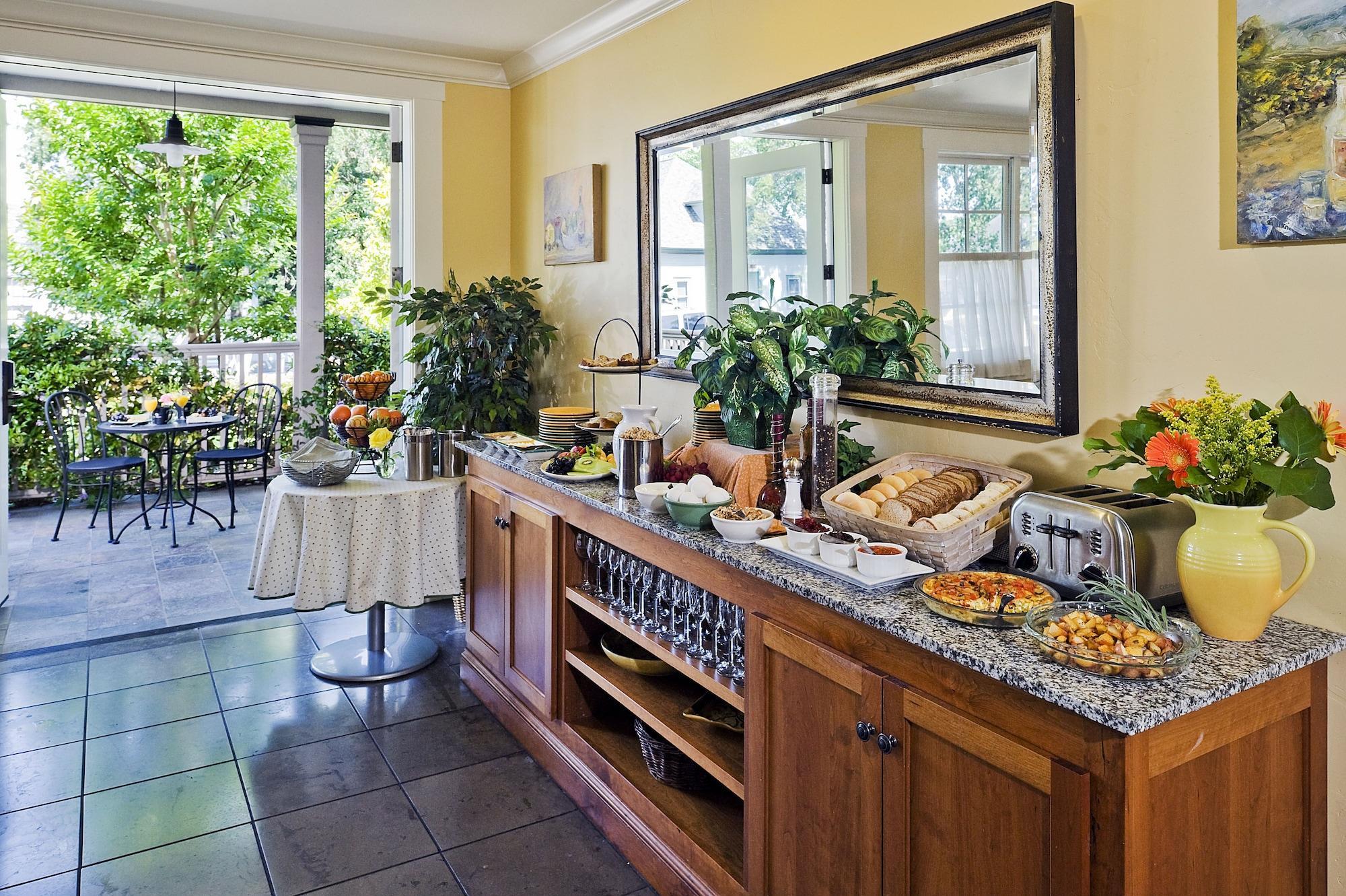 Inn At Sonoma, A Four Sisters Inn by null