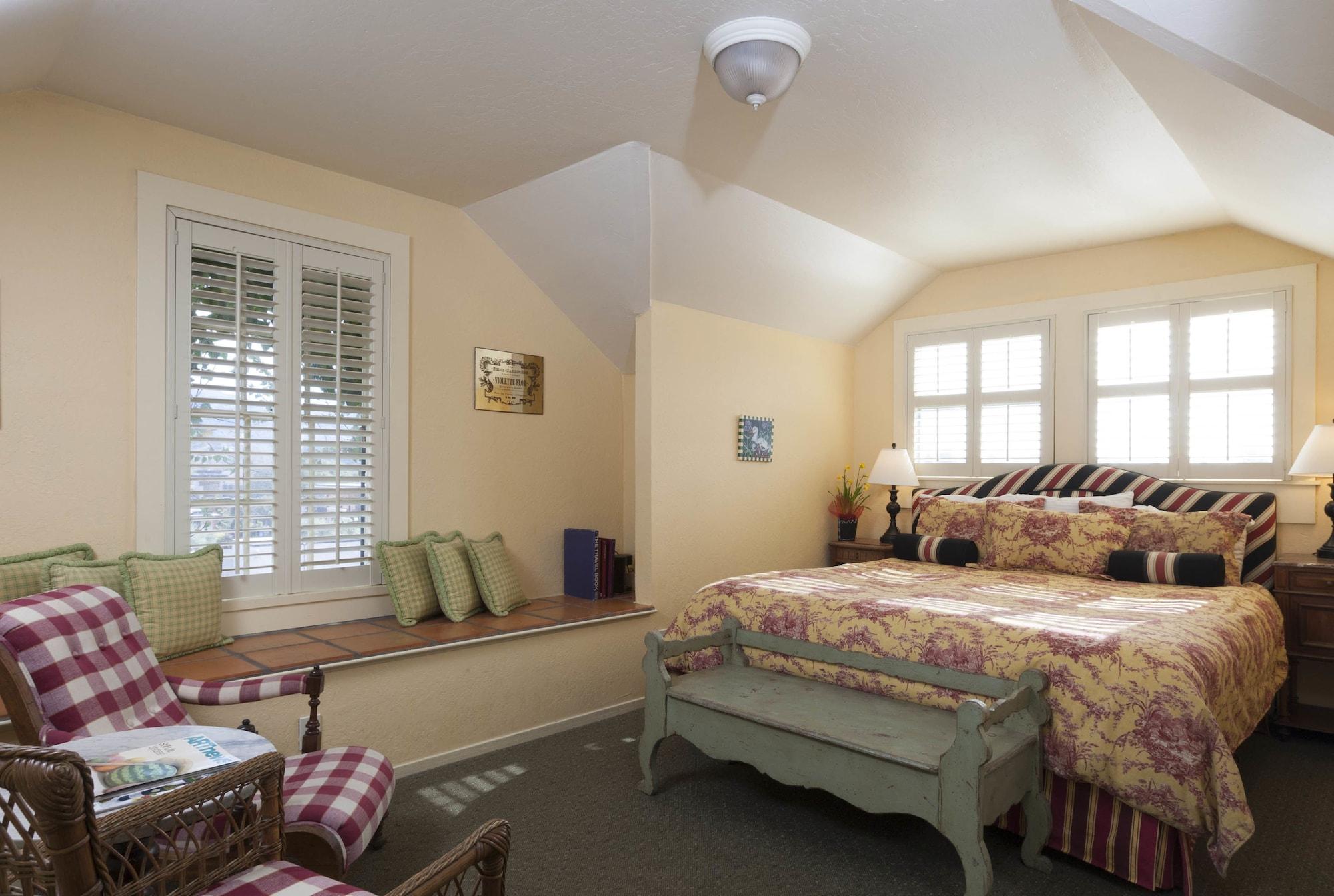 Maison Fleurie, A Four Sisters Inn by null