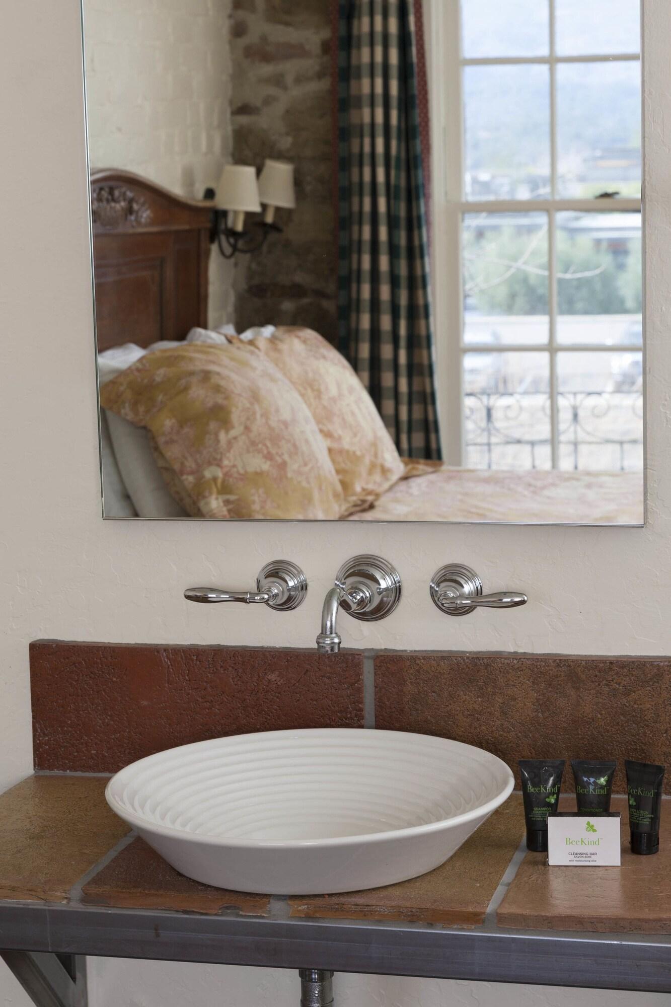 Maison Fleurie, A Four Sisters Inn by null