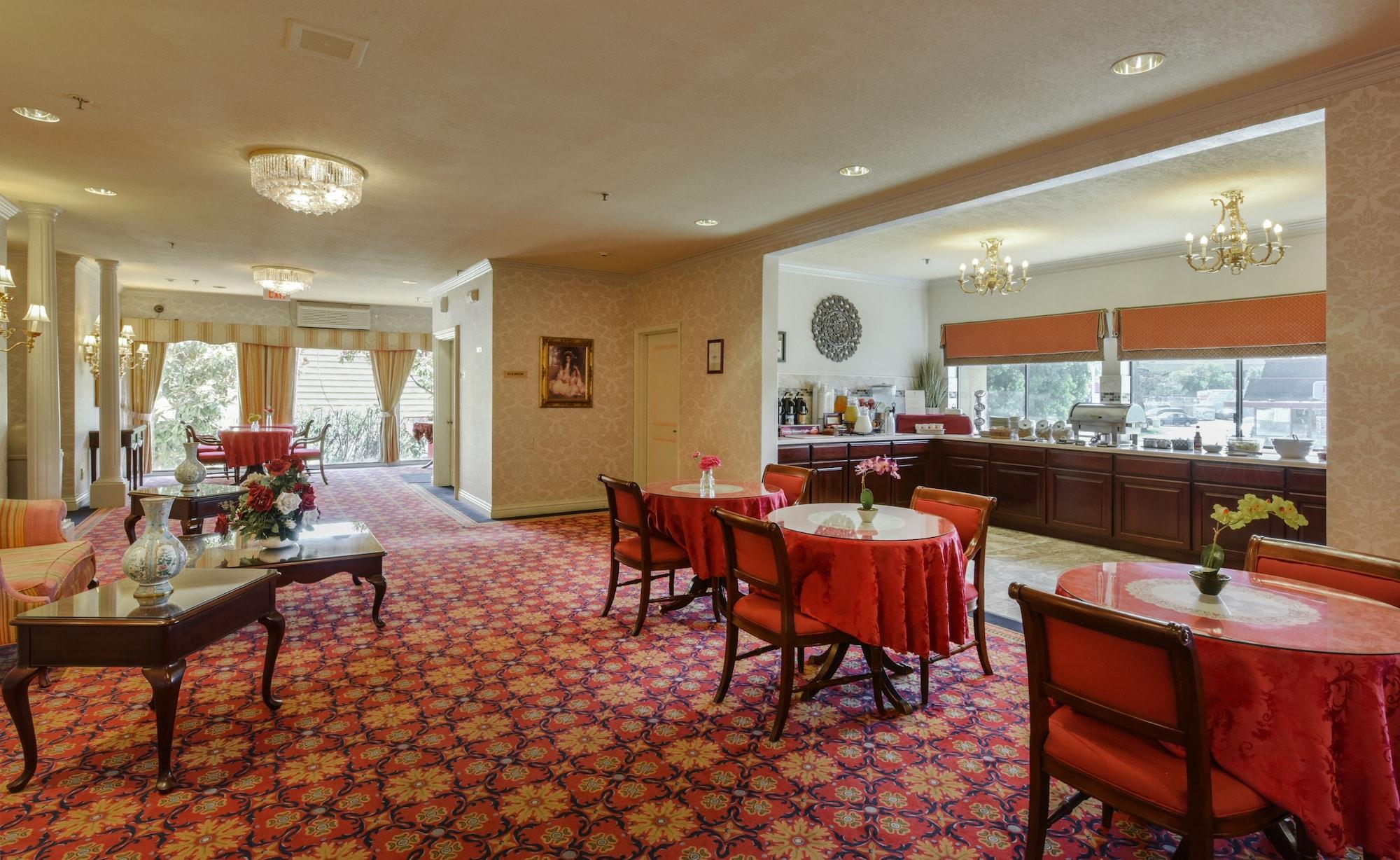 Carlyle Hotel