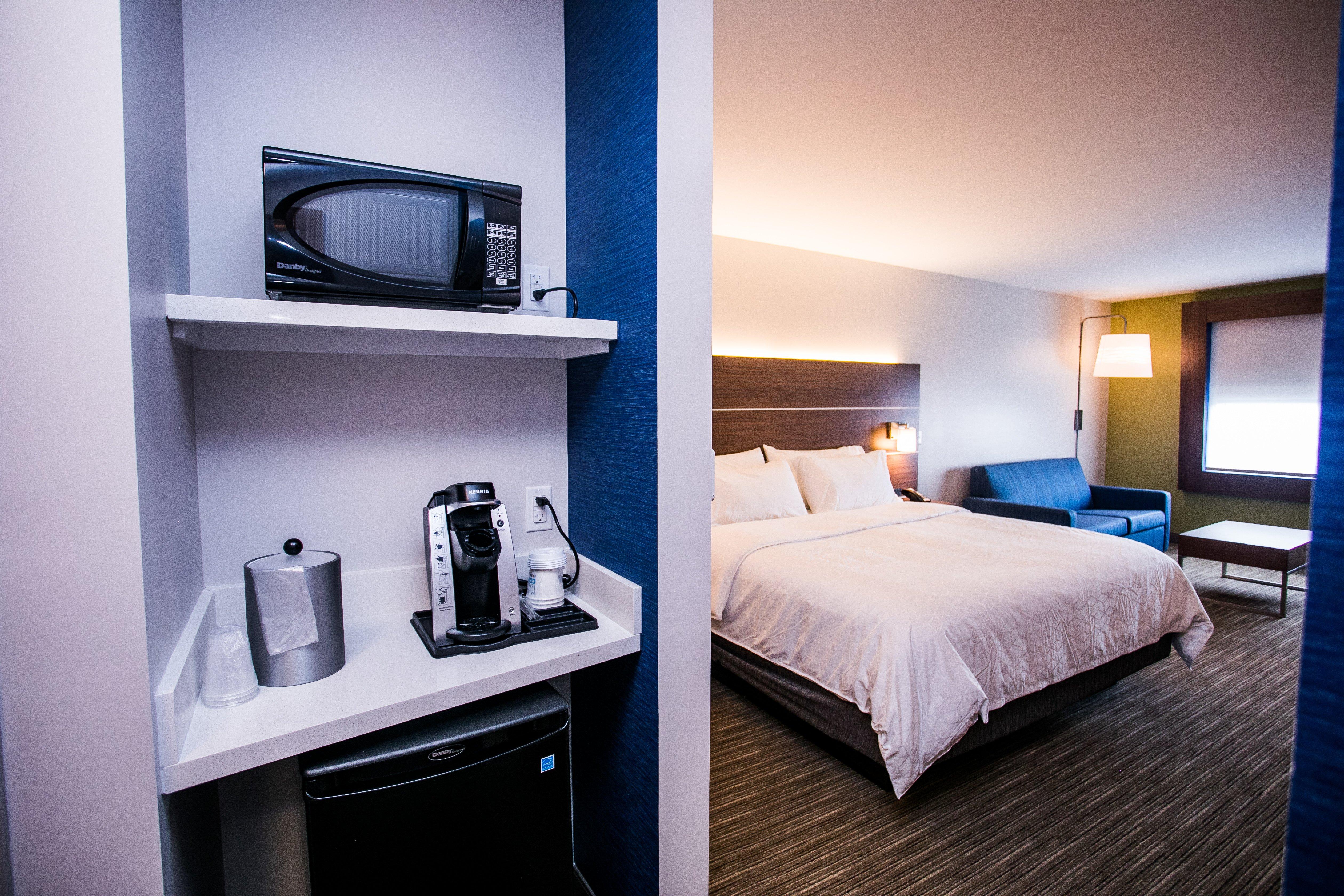 Holiday Inn Express & Suites Rehoboth Beach
