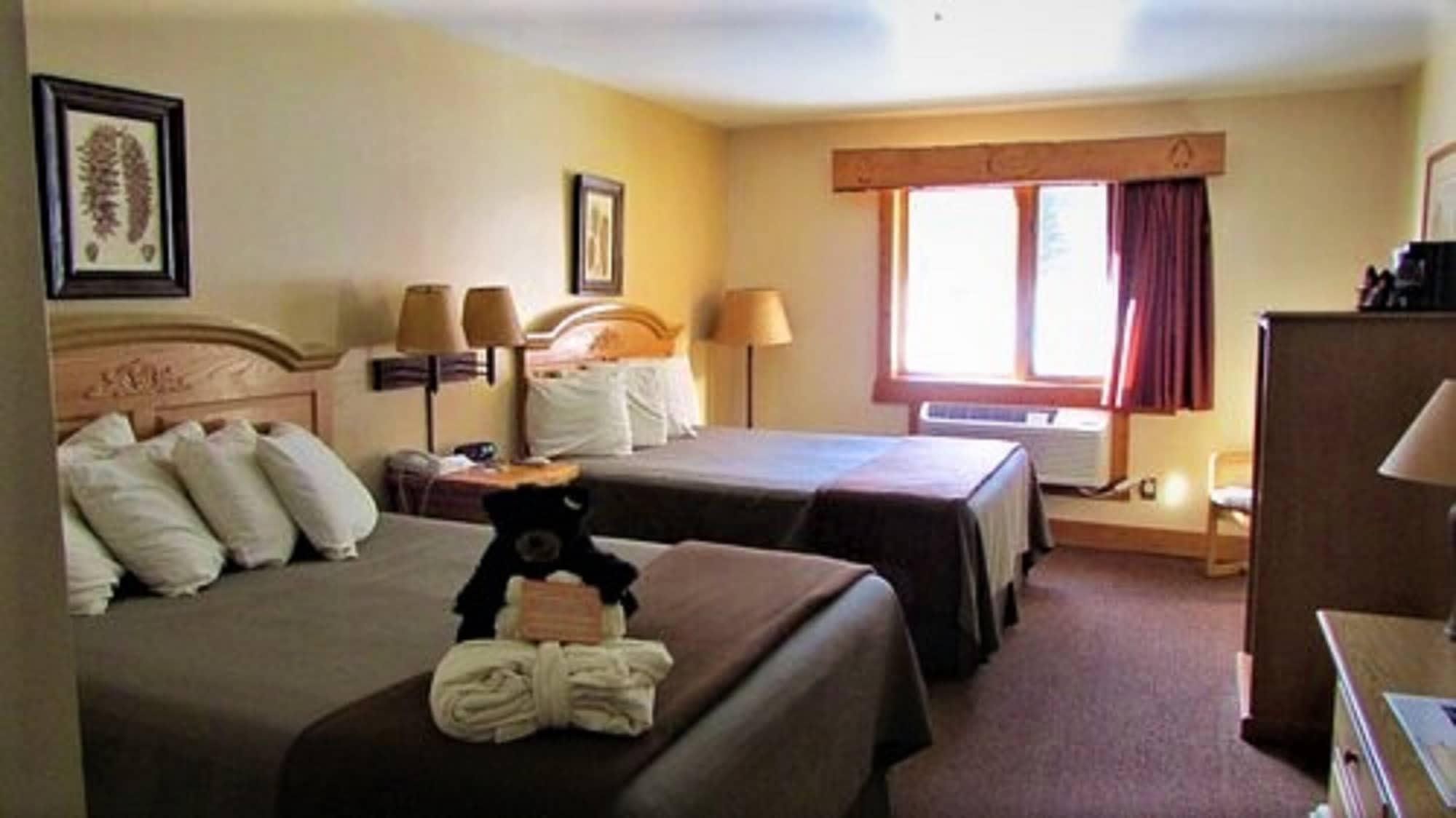 Spearfish Canyon Lodge by null