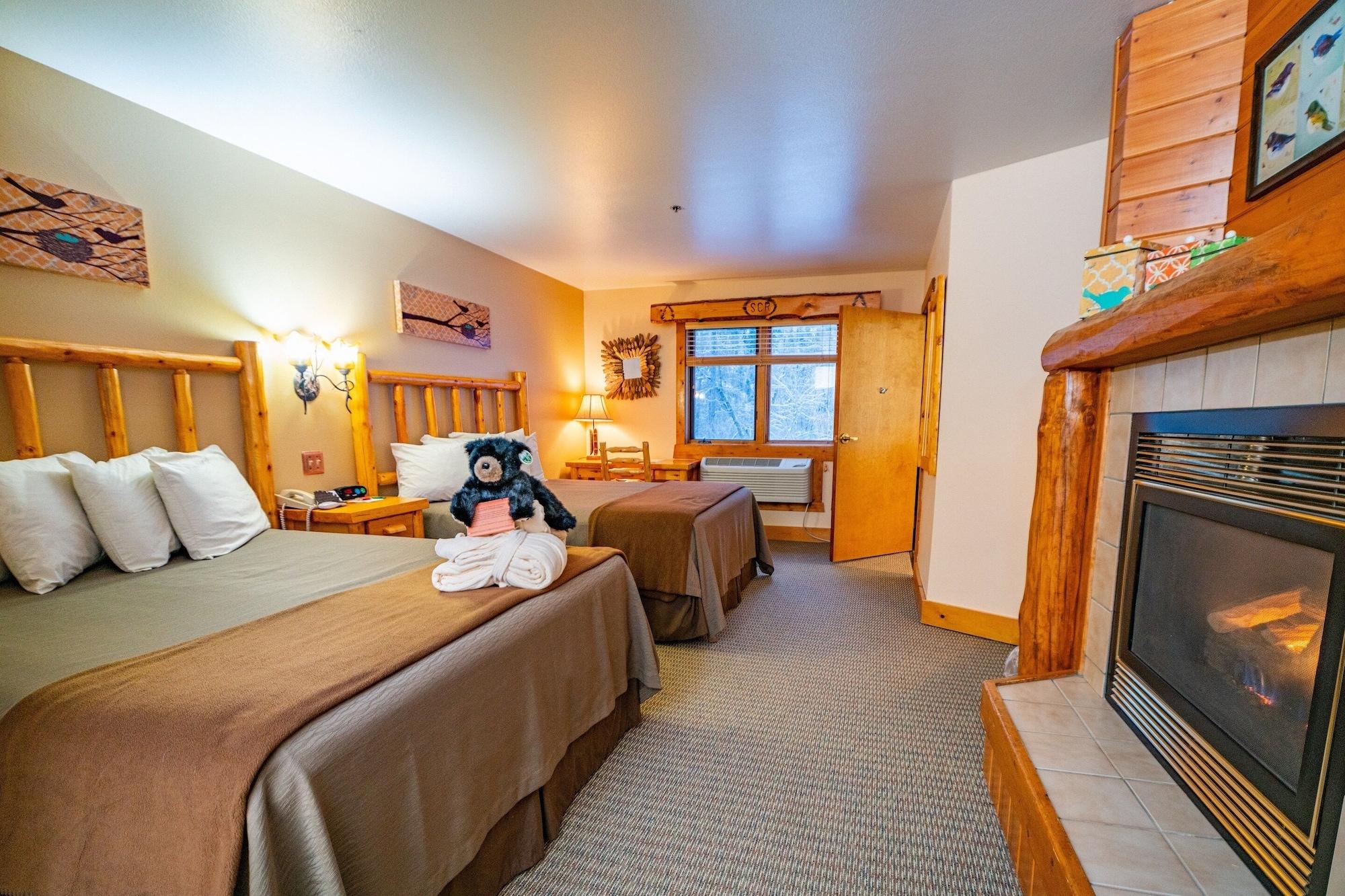Spearfish Canyon Lodge by null