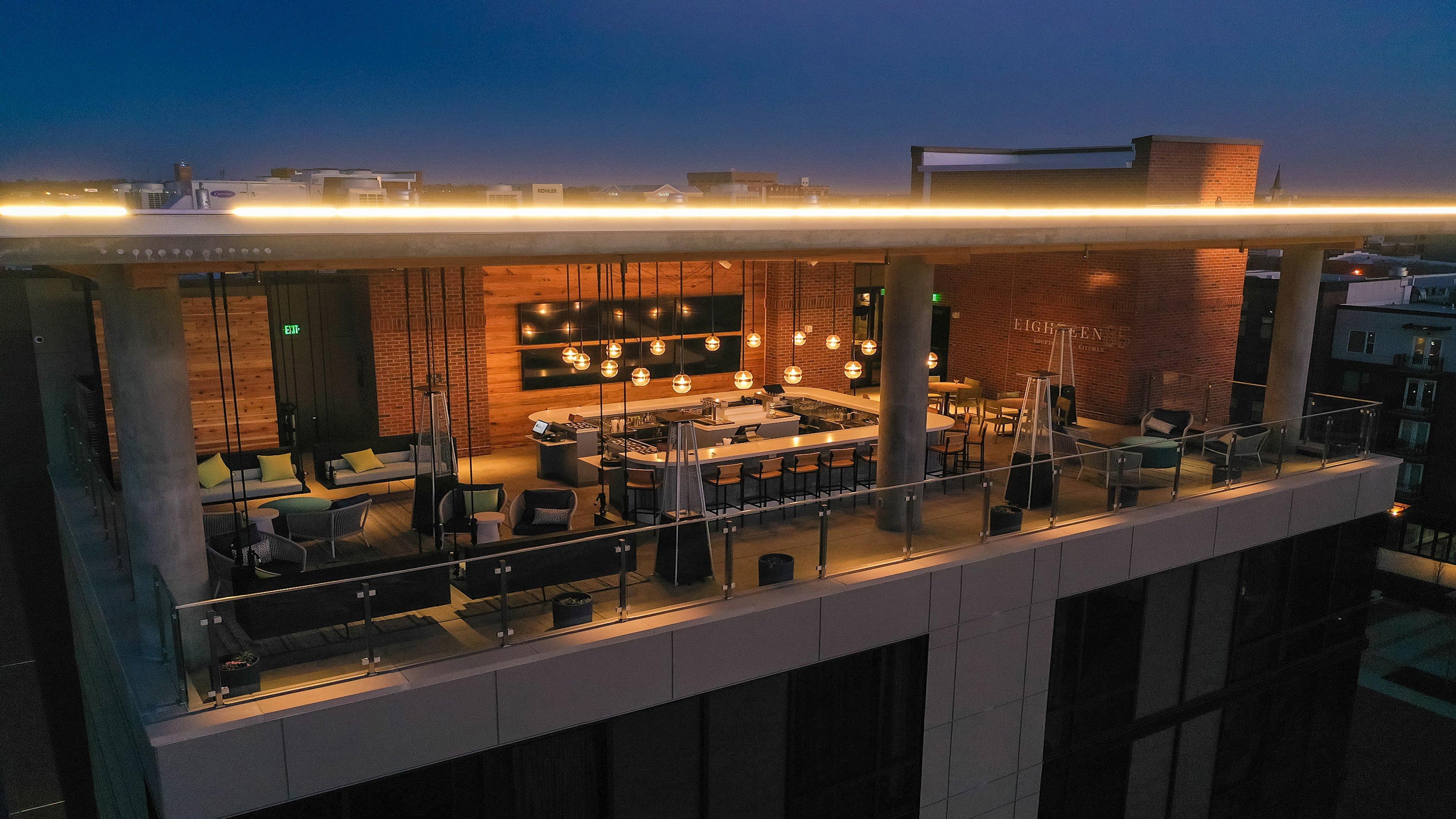 Hotel Indigo COLUMBUS AT RIVERFRONT PLACE