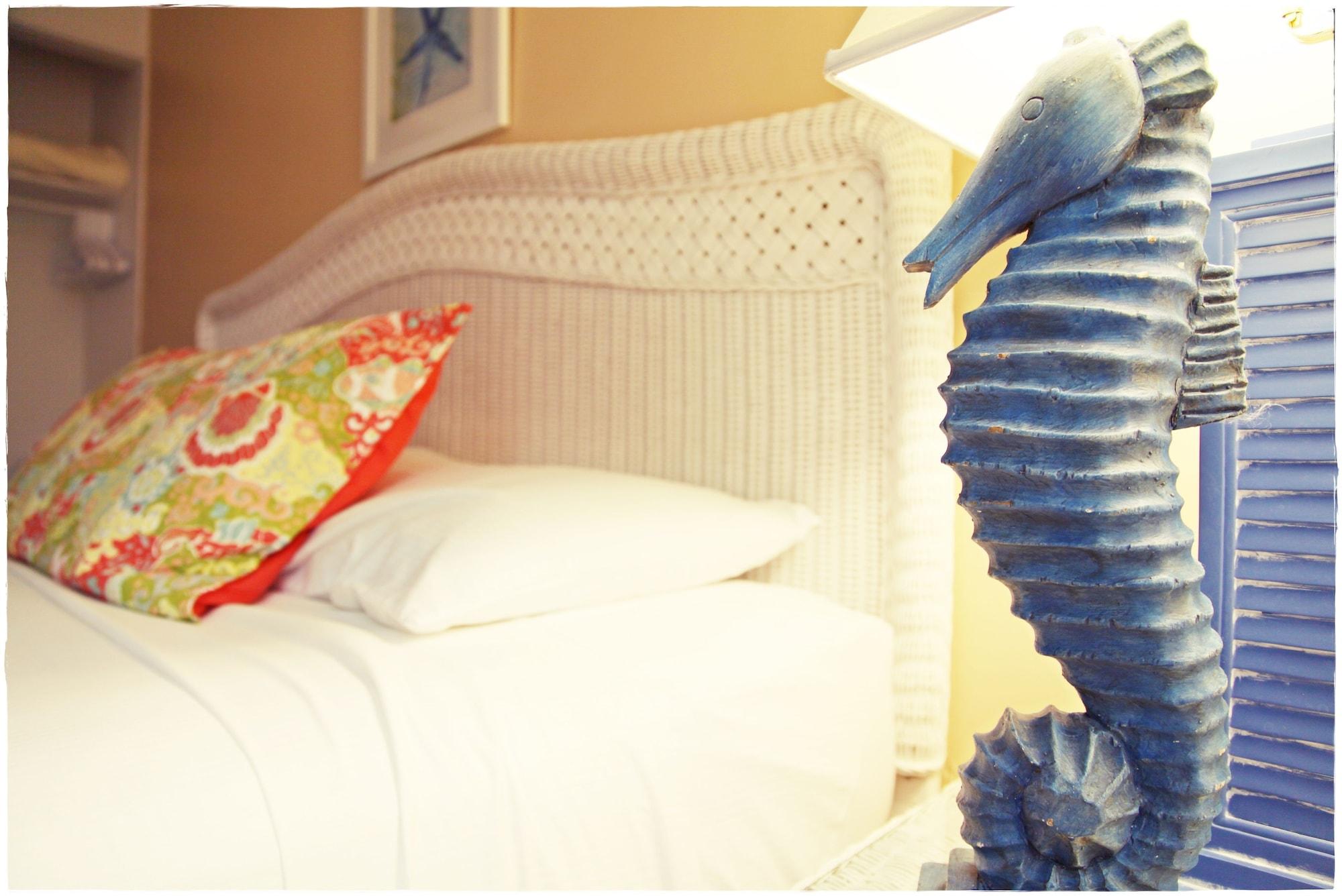 Sea Spray Inn
