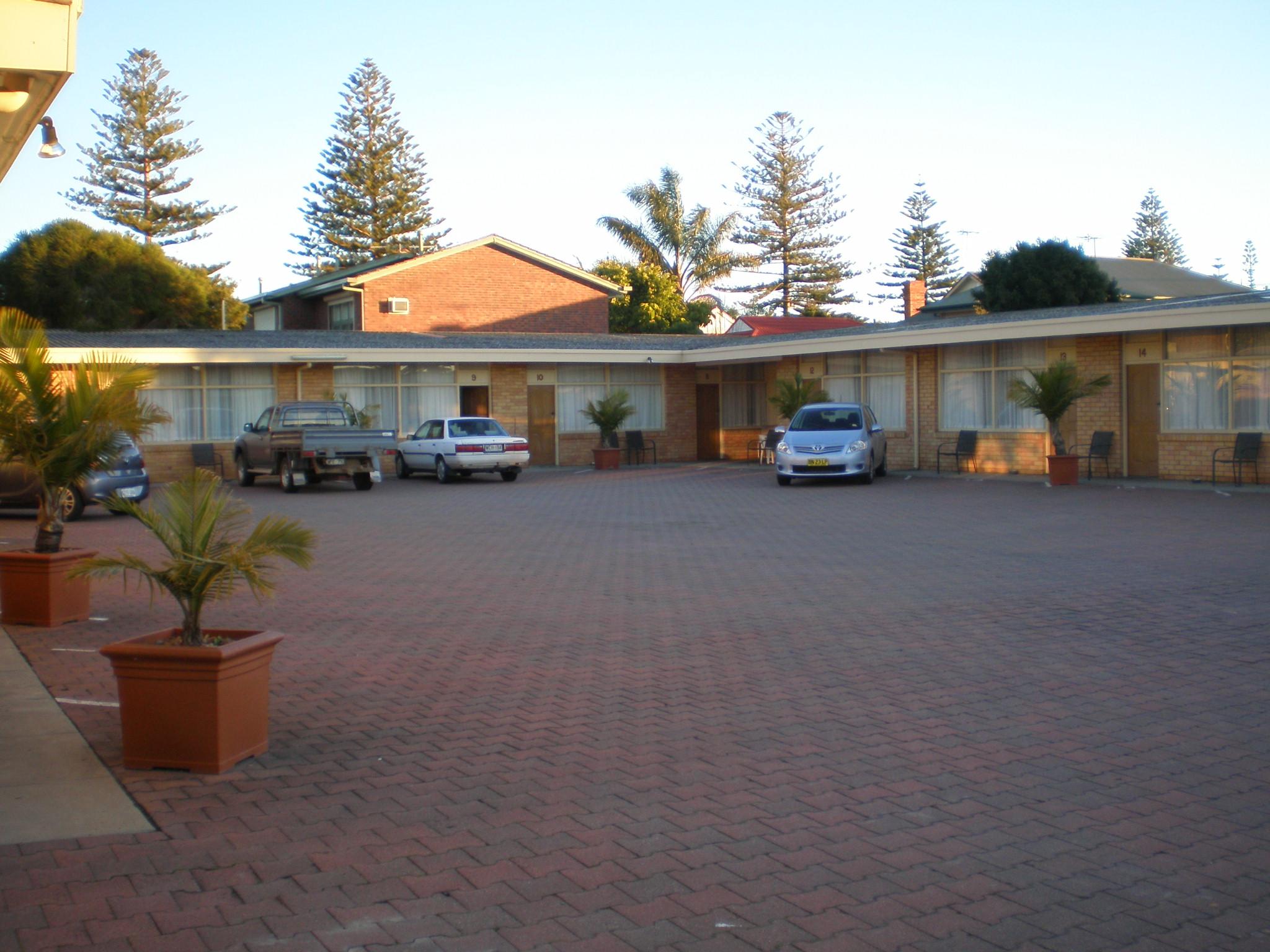 Glenelg Motel by null
