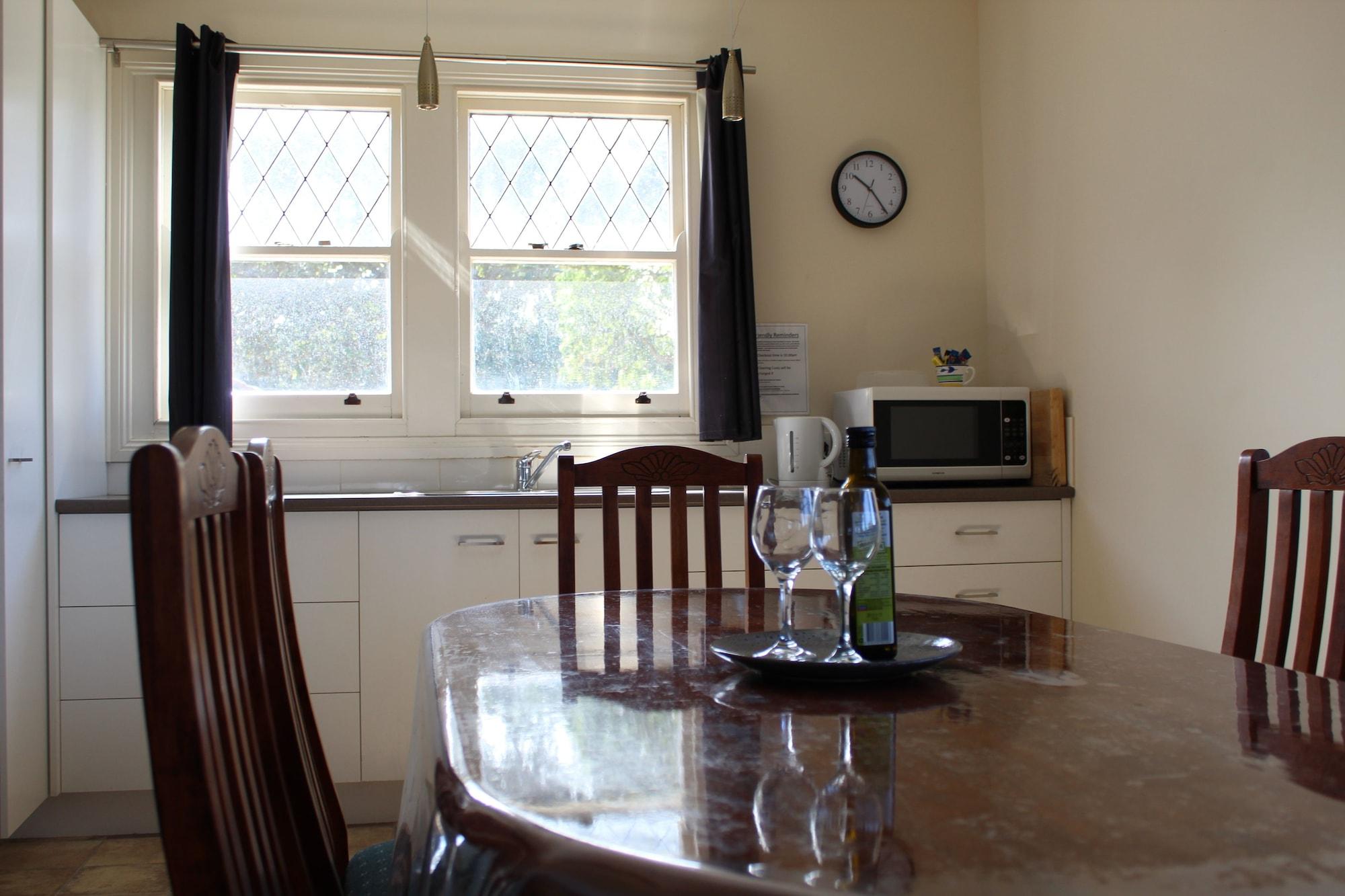 12 Apostles Cottages