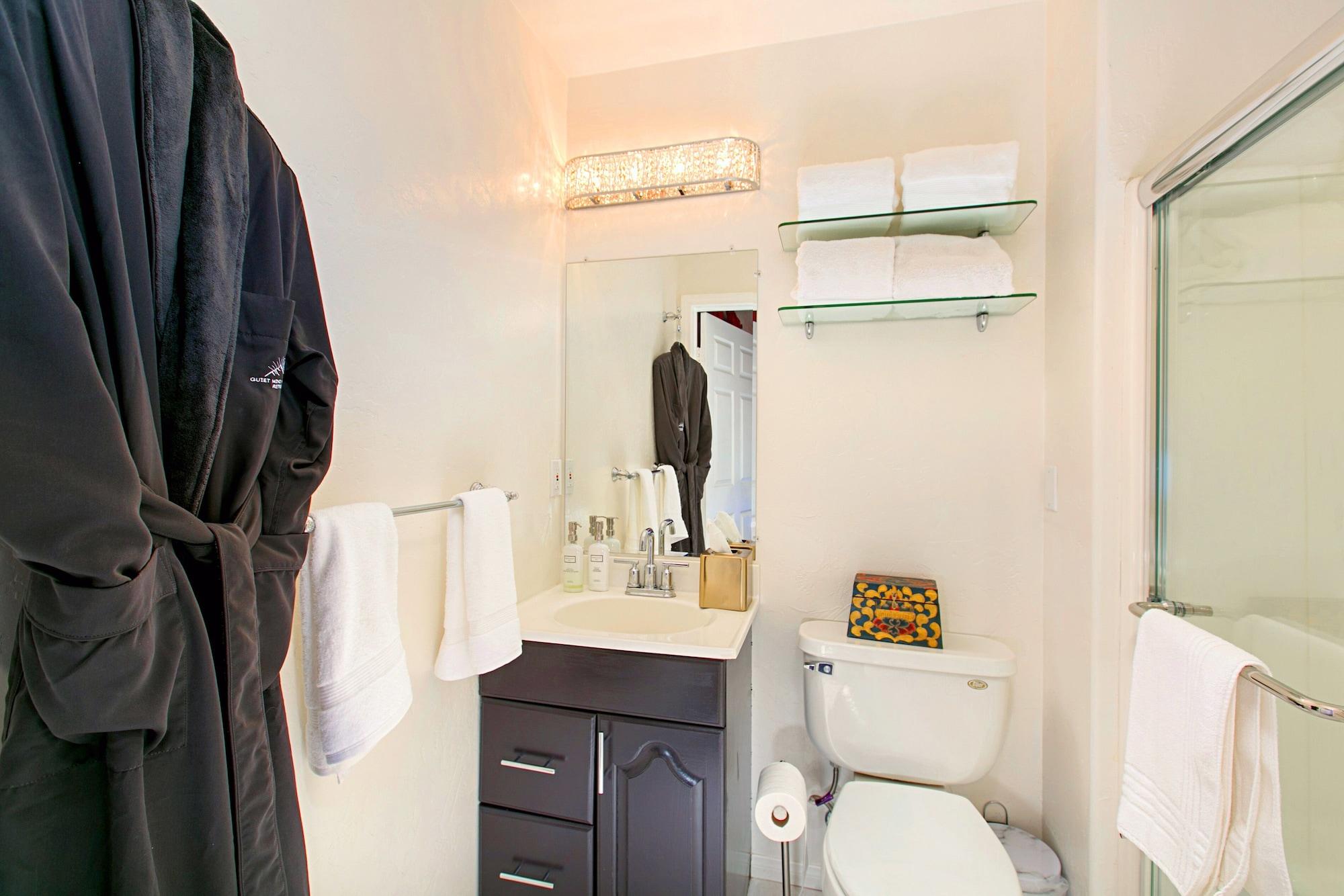 Quiet Mind Mountain Lodge, Retreat & Spa by null