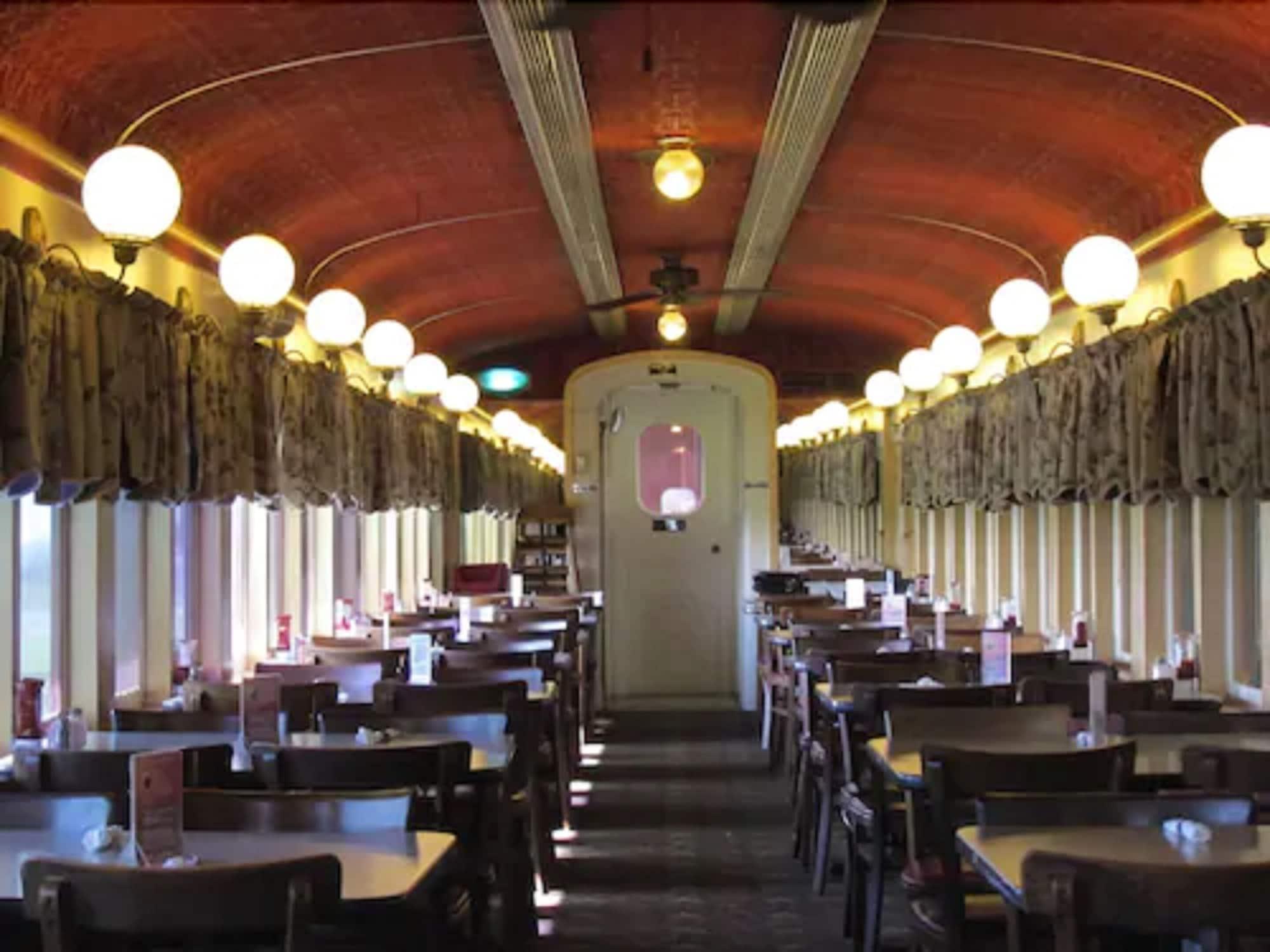 Red Caboose Motel