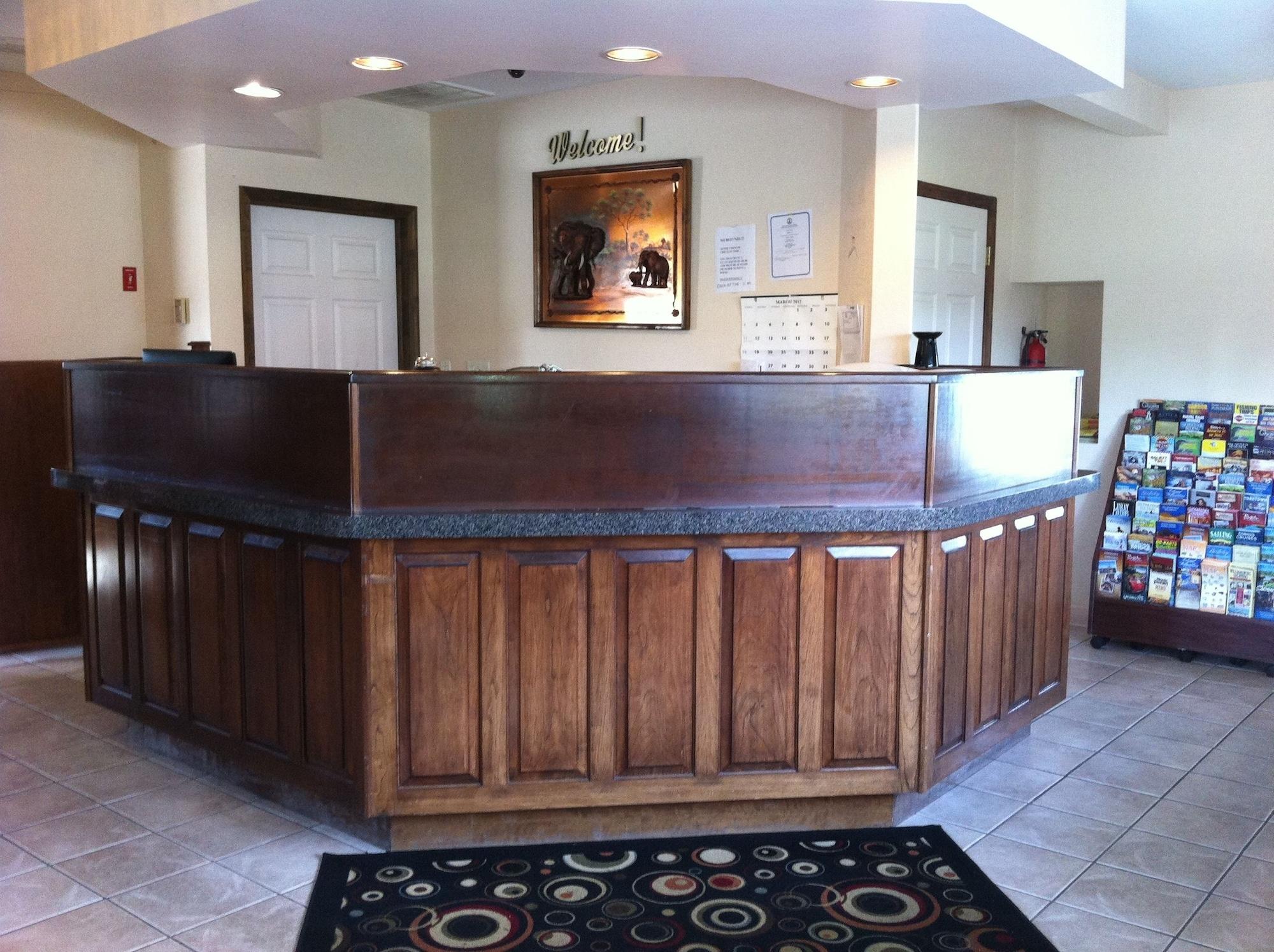 Newport News Inn