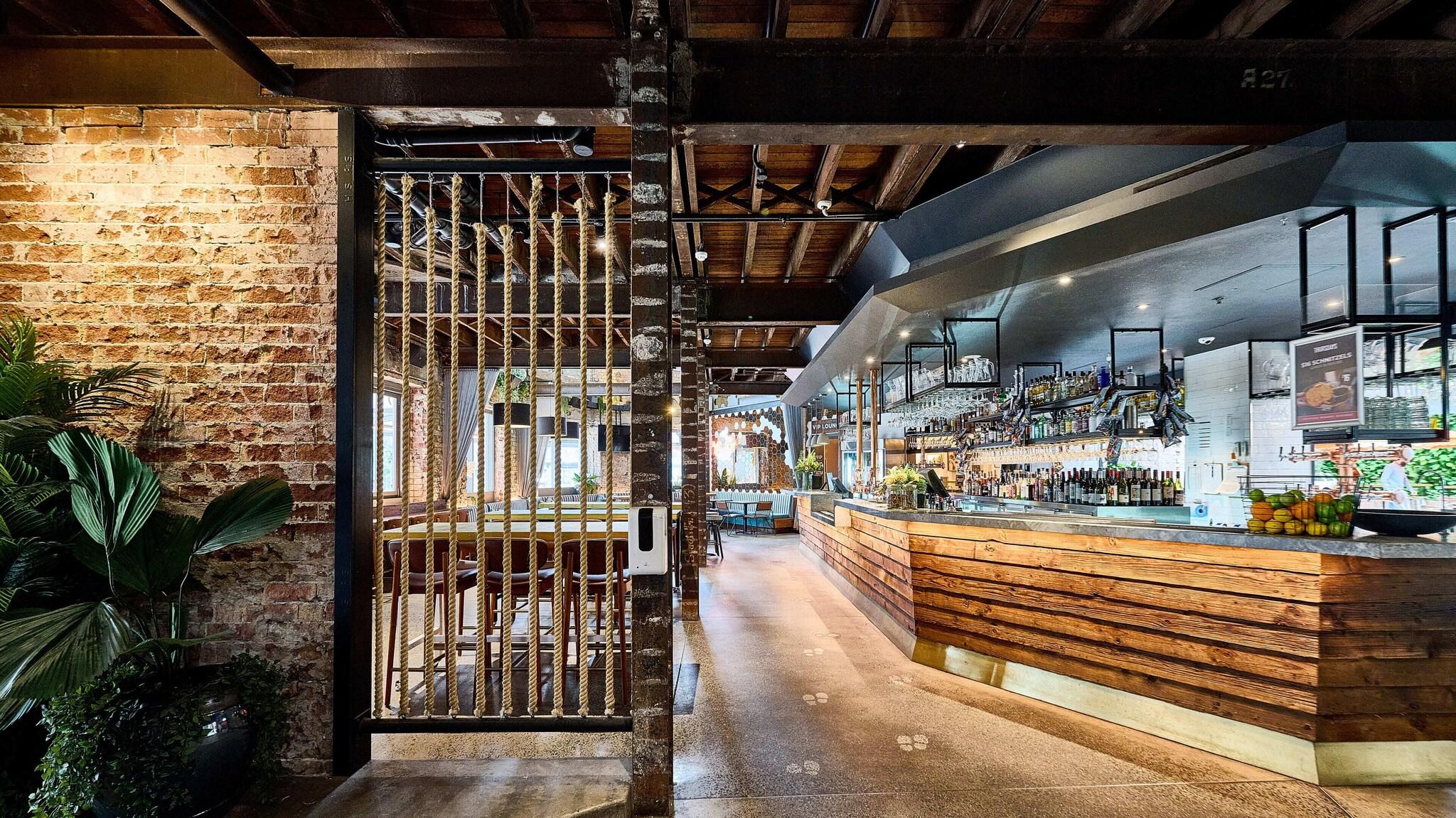 The Lucky Hotel by null