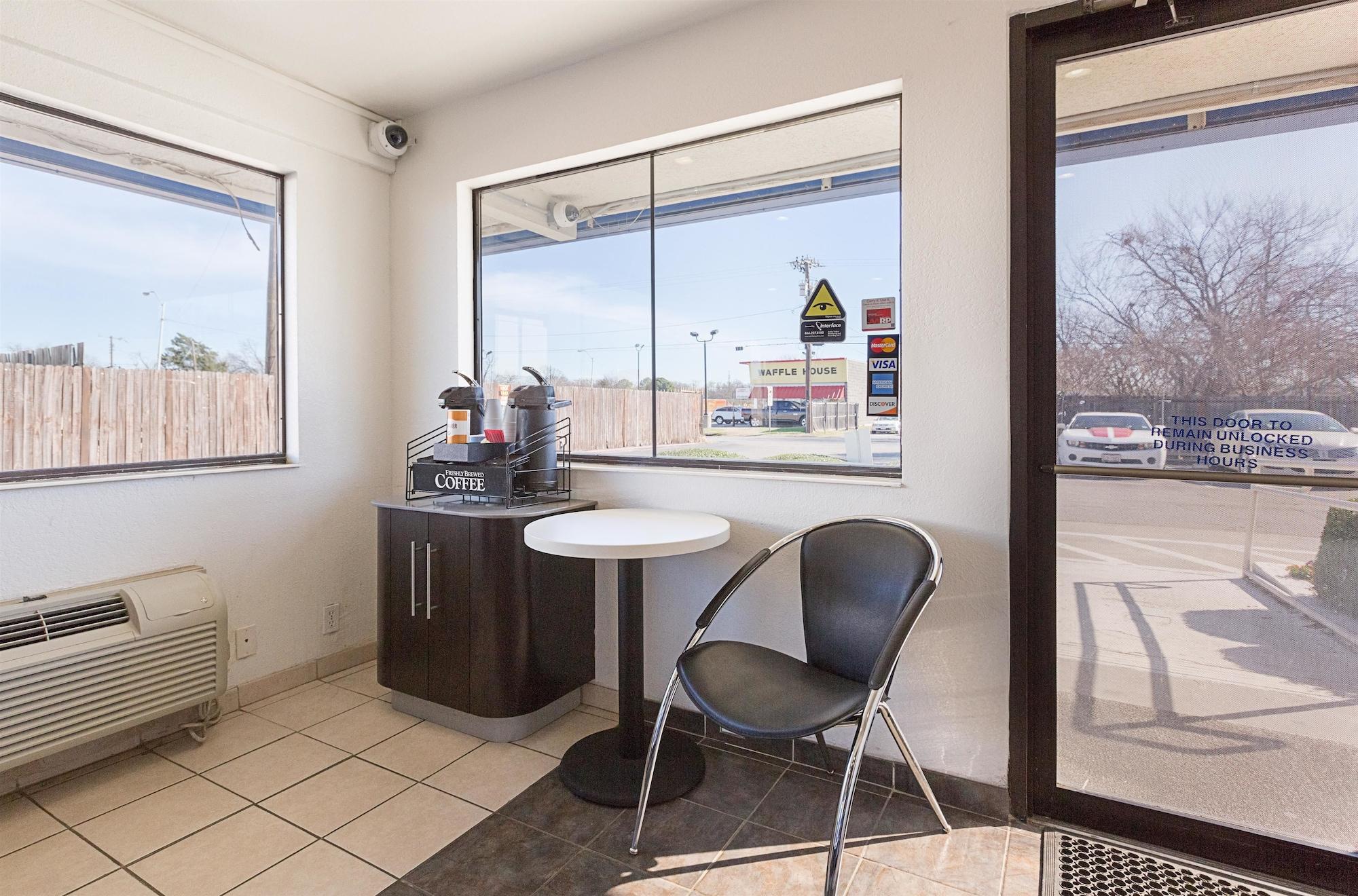 Motel 6 Dallas Irving