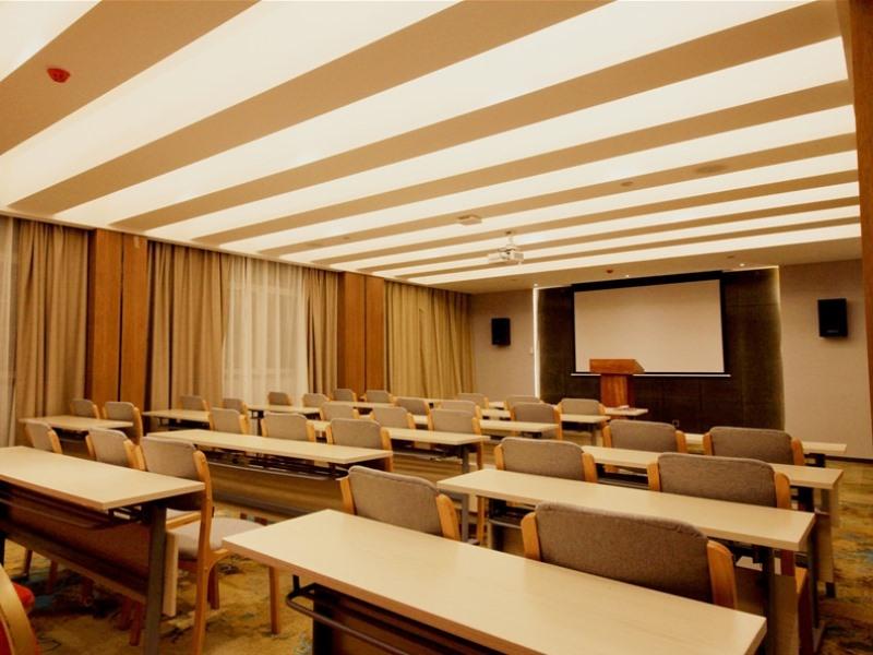 Greentree Inn Zhengzhou Gongyi Xinxing Road