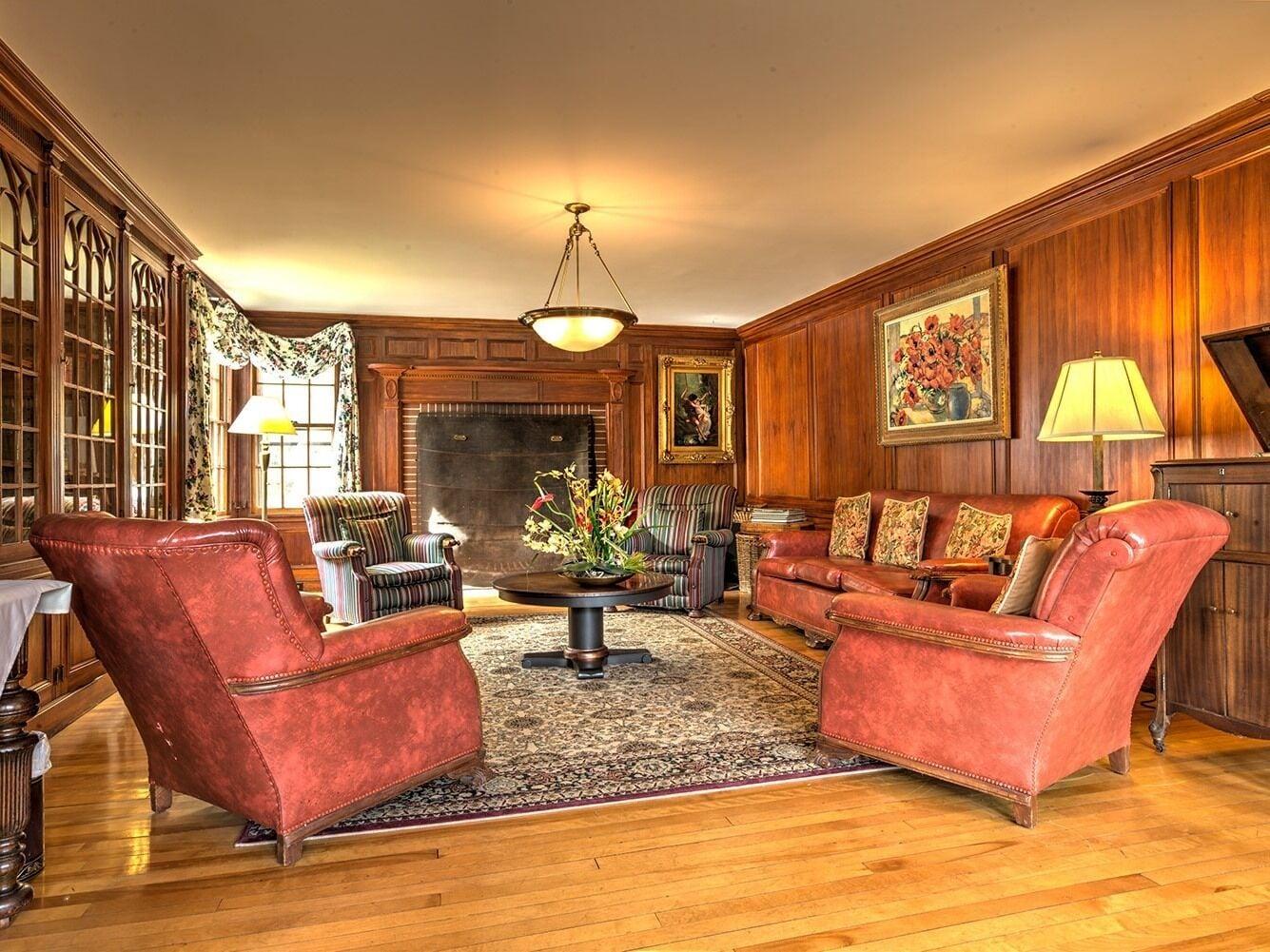 Blackberry River Inn by null