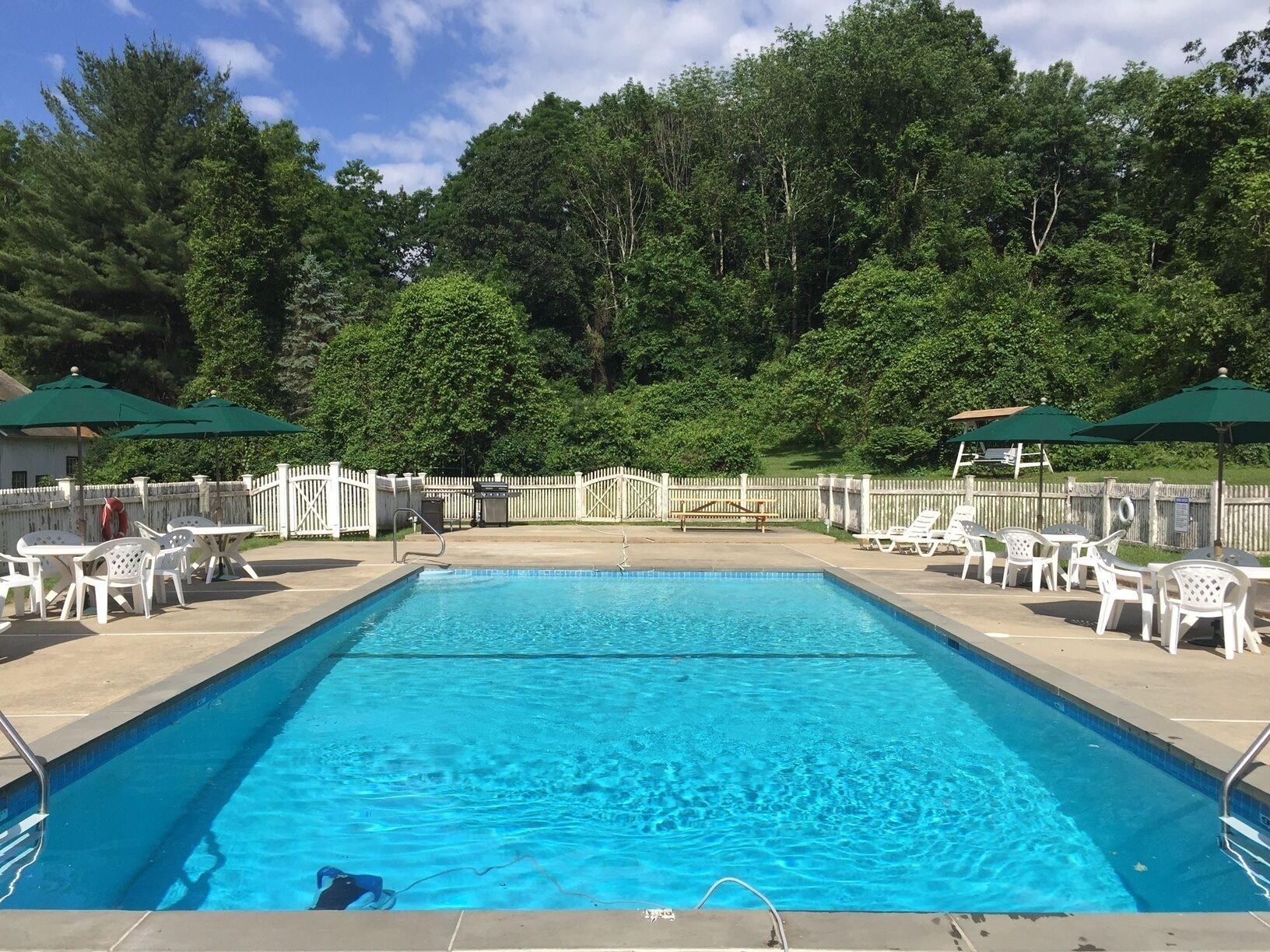 Blackberry River Inn by null