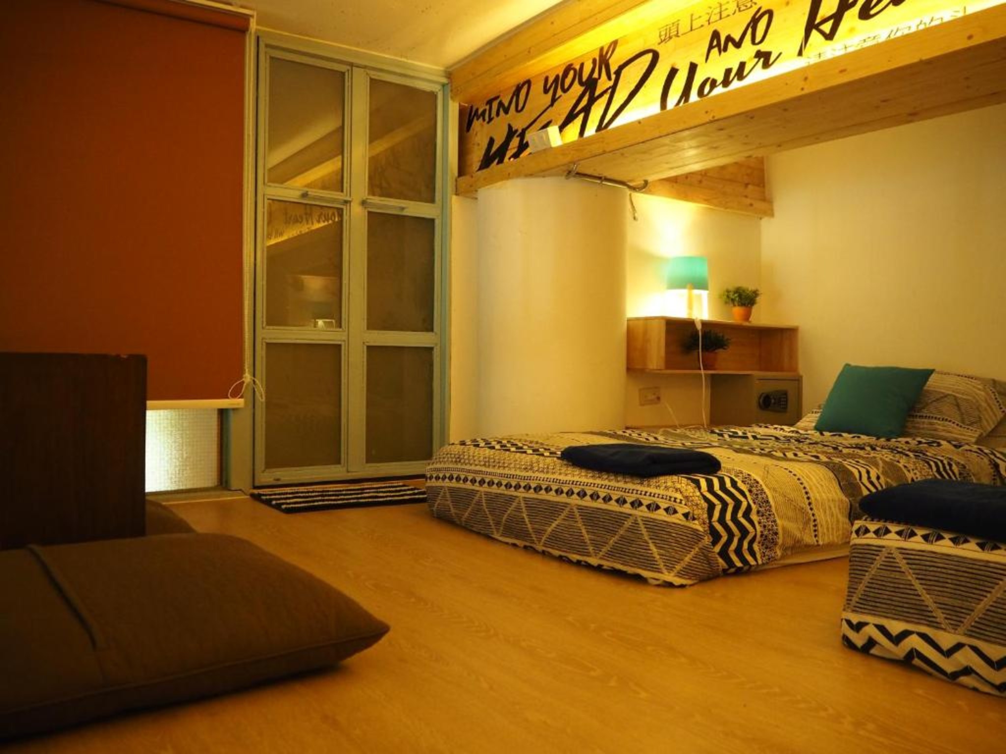 Blu Cabin Ari Stylish Gay Poshtel By Zuzu
