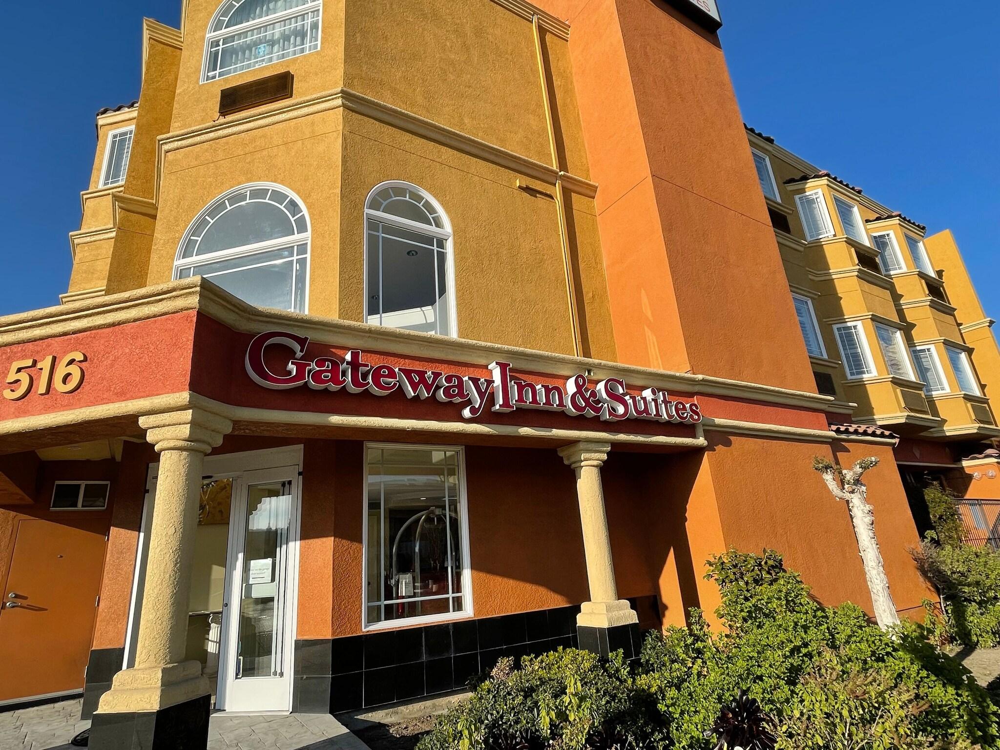 Gateway Inn And Suites Hotel