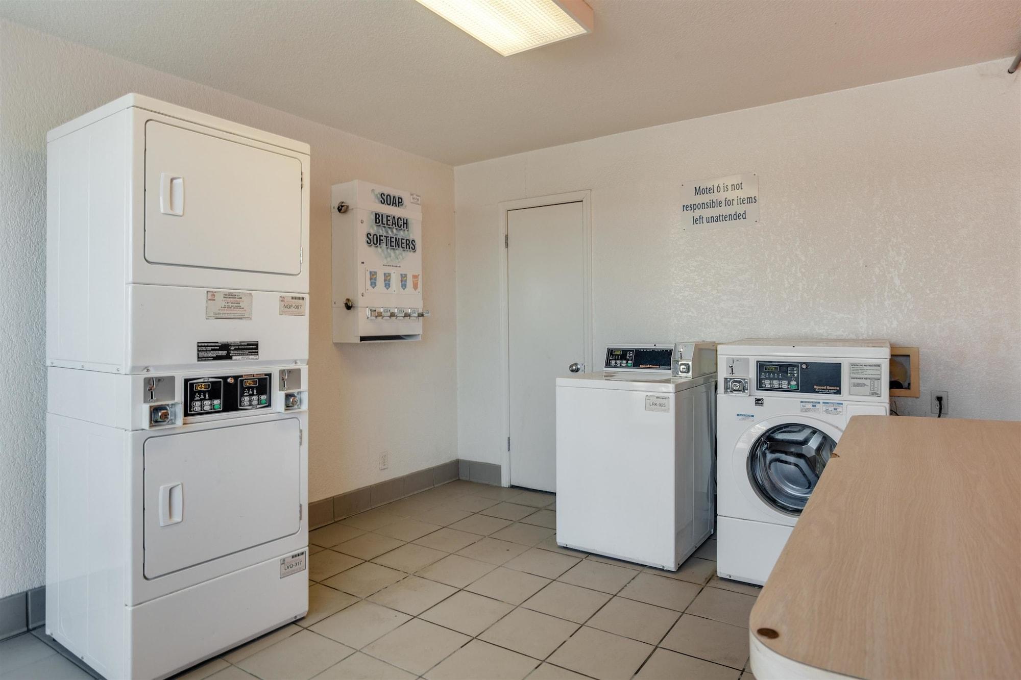 Motel 6 Fayetteville Ar