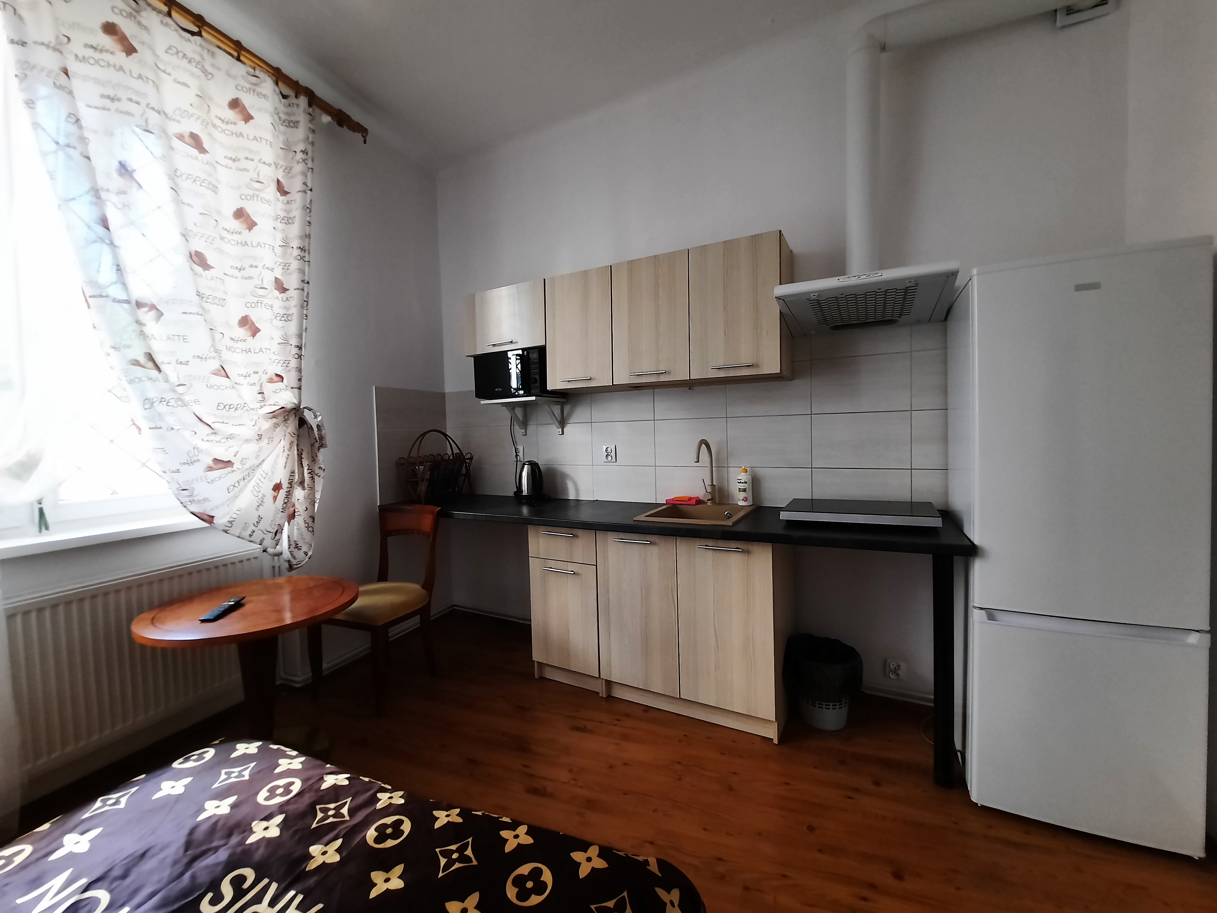 Lorf Hostel and Apartments