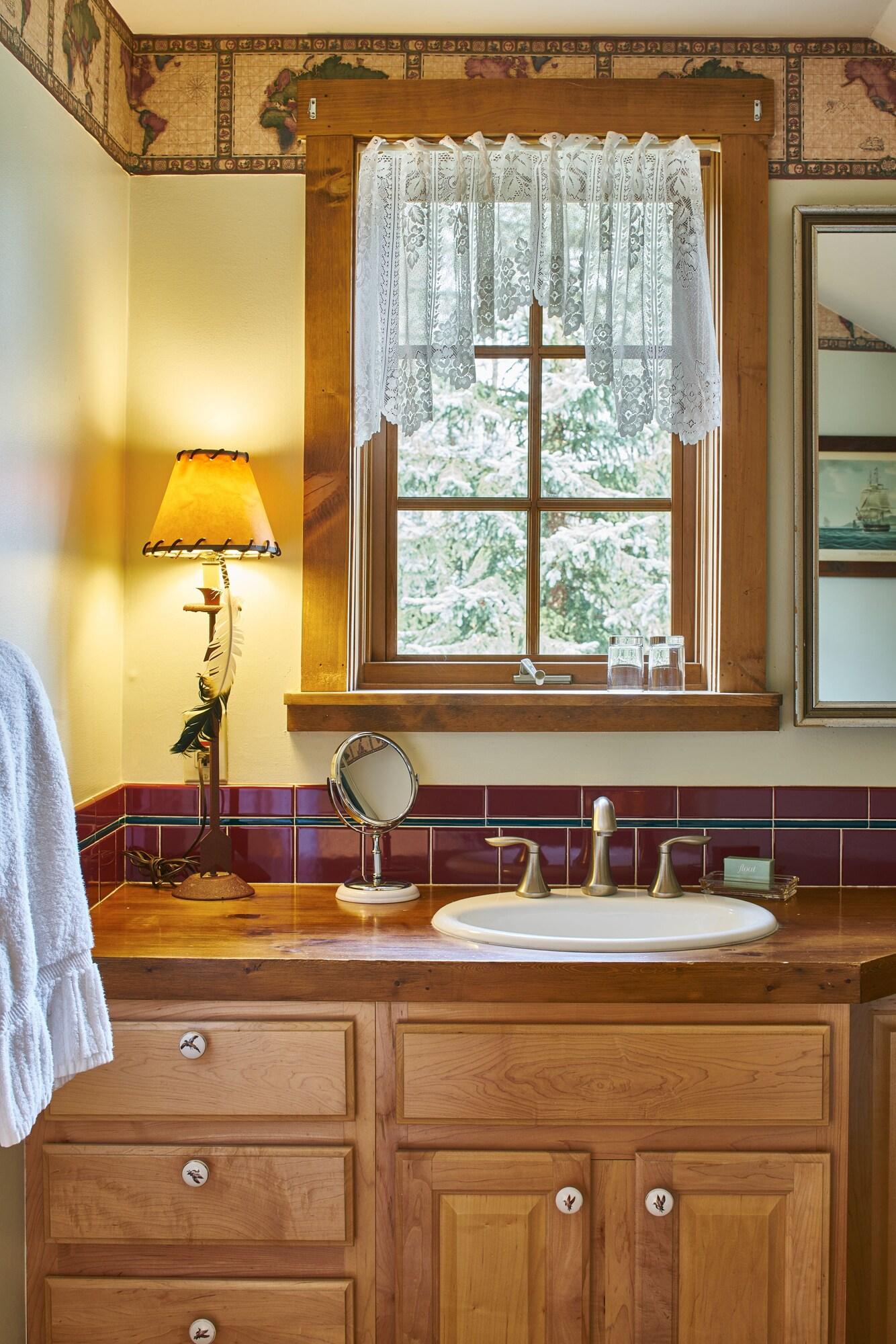 Bentwood Inn by null