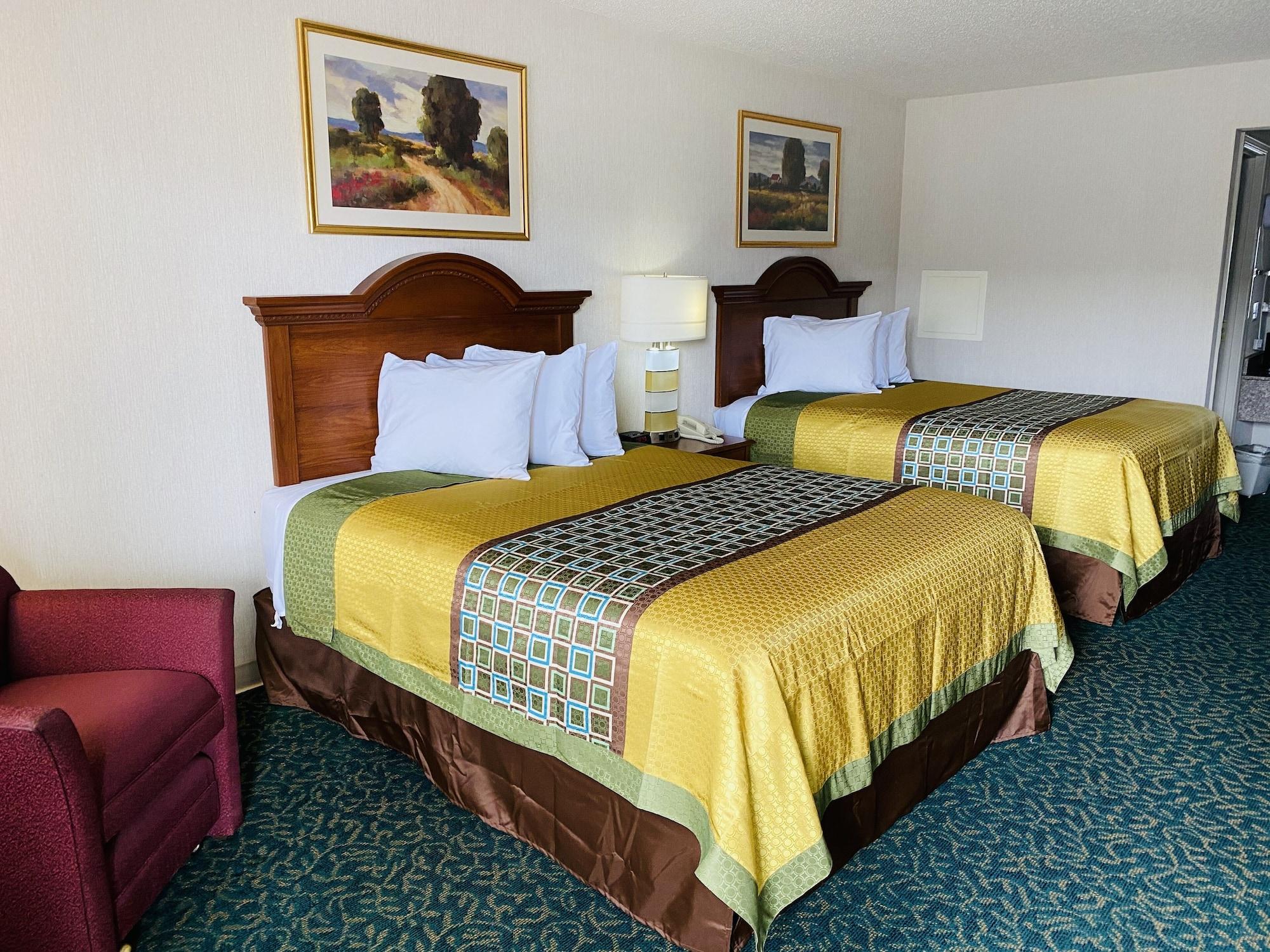Harrisonville Inn Suites