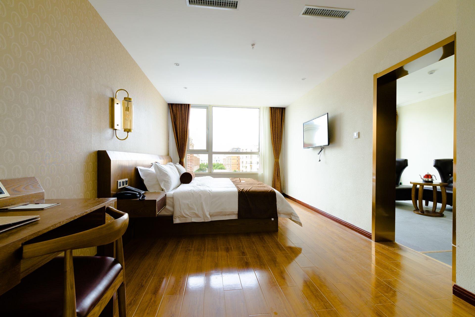 Qingdao James Joyce Hotel
