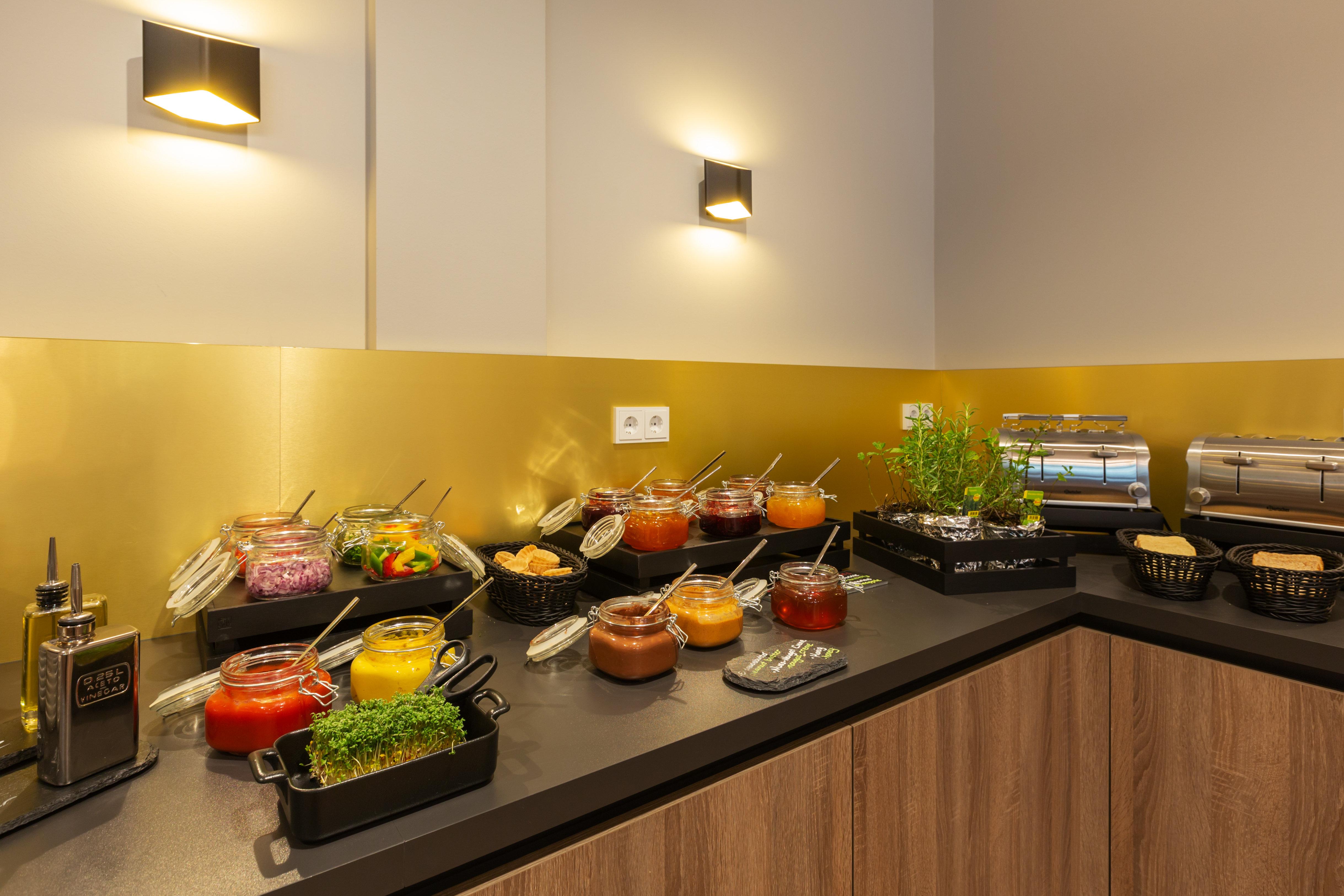 Holiday Inn - The Niu, Mesh Stuttgart Messe