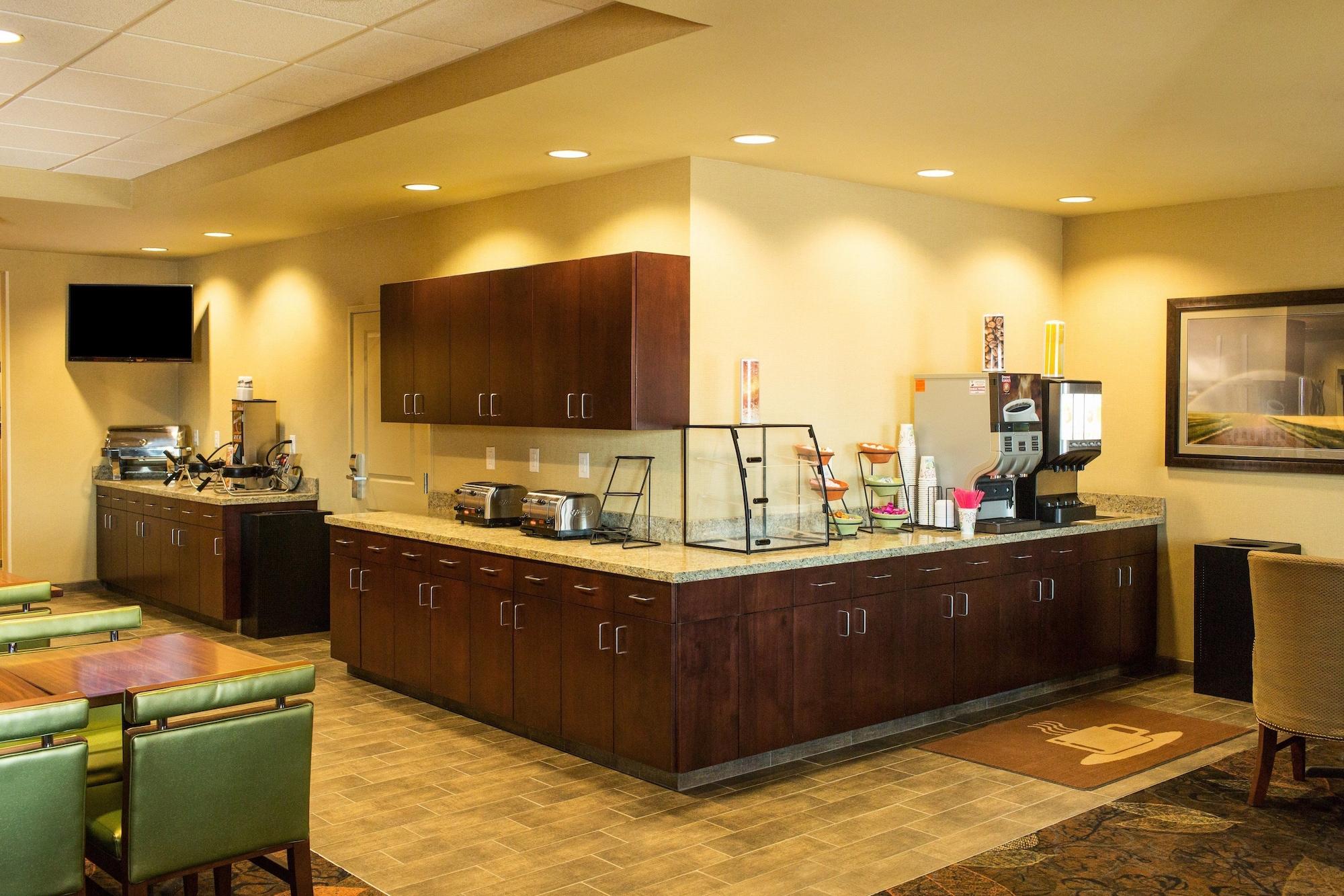 Little Missouri Inn & Suites New Town by null