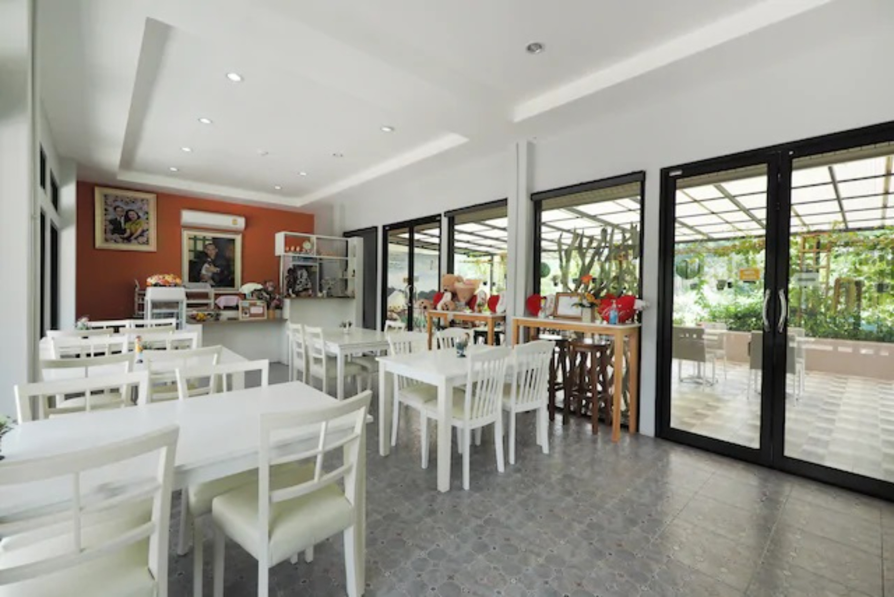 Baan Ping Kan Longstay by ZUZU