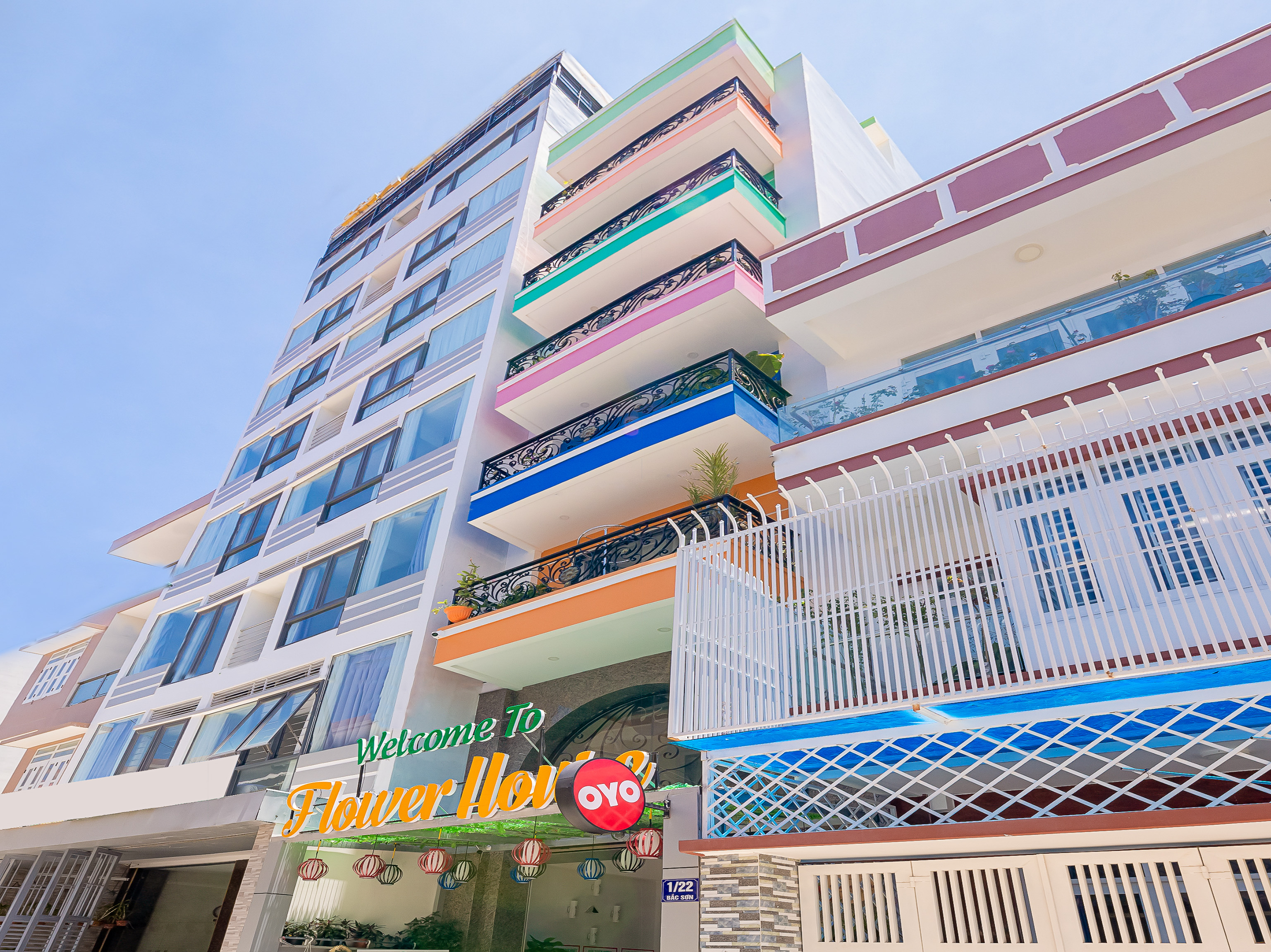 OYO 1028 Flower House Apartment - photo