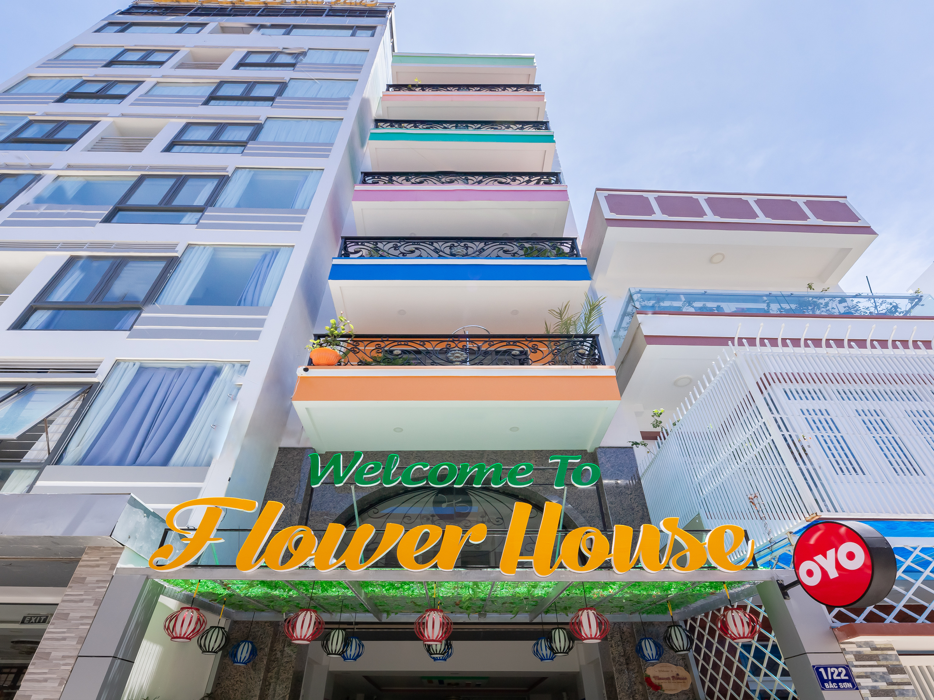 OYO 1028 Flower House Apartment - photo