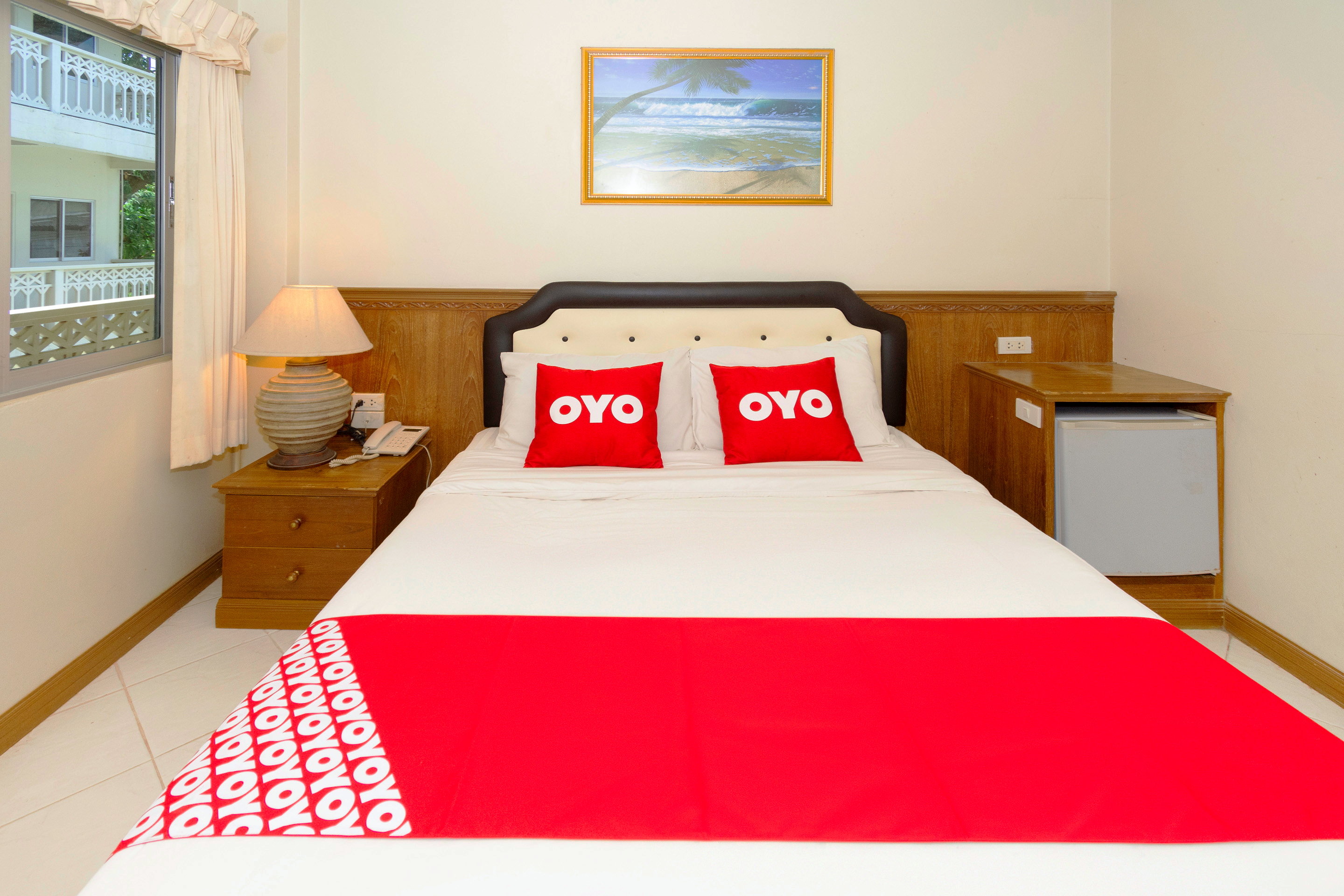 OYO 765 Pom Pom Residence