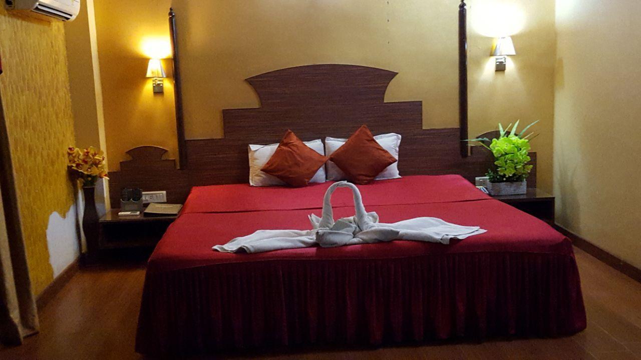 Mahadev Palace
