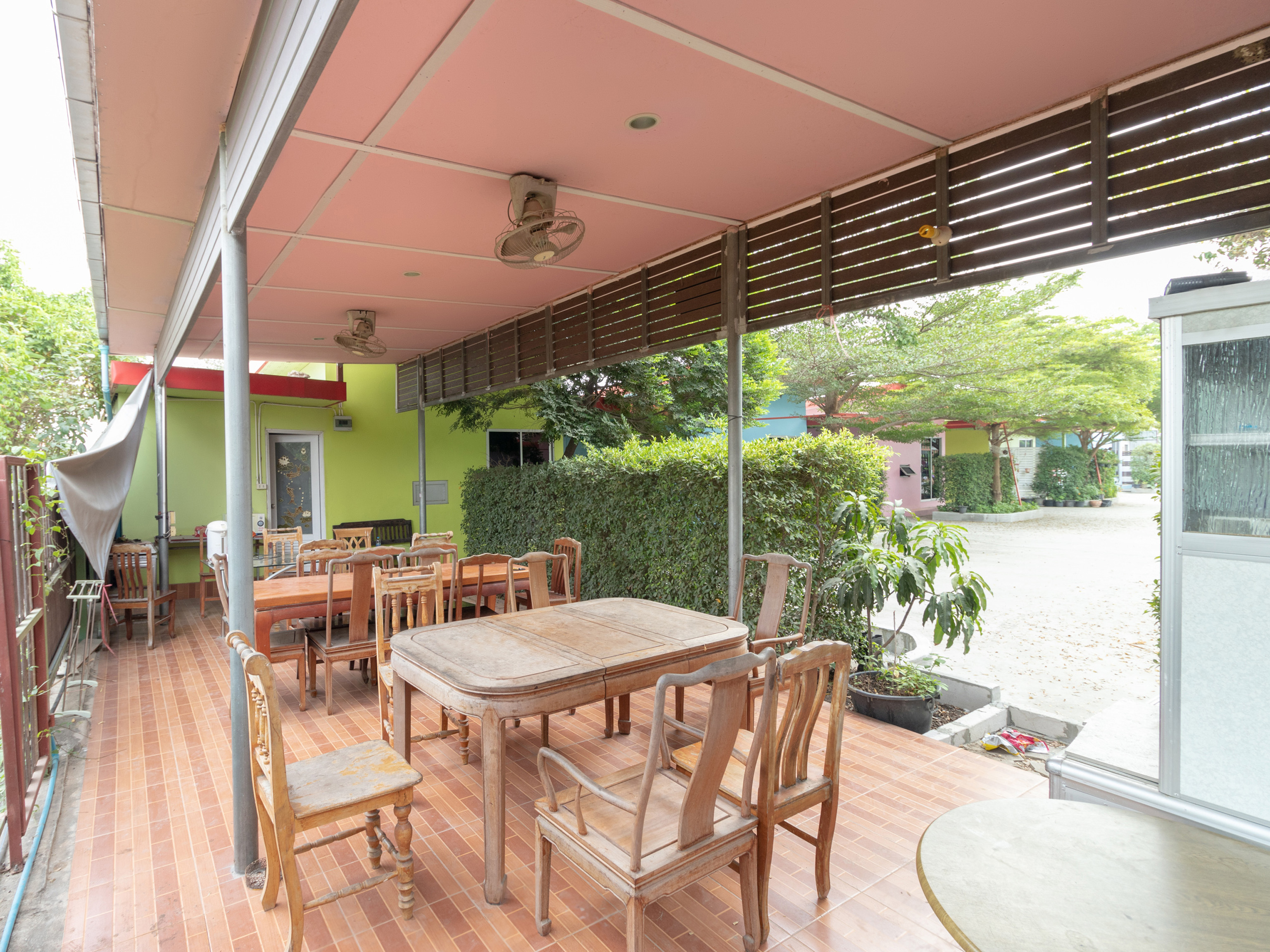 Oyo 644 Pong Pai House