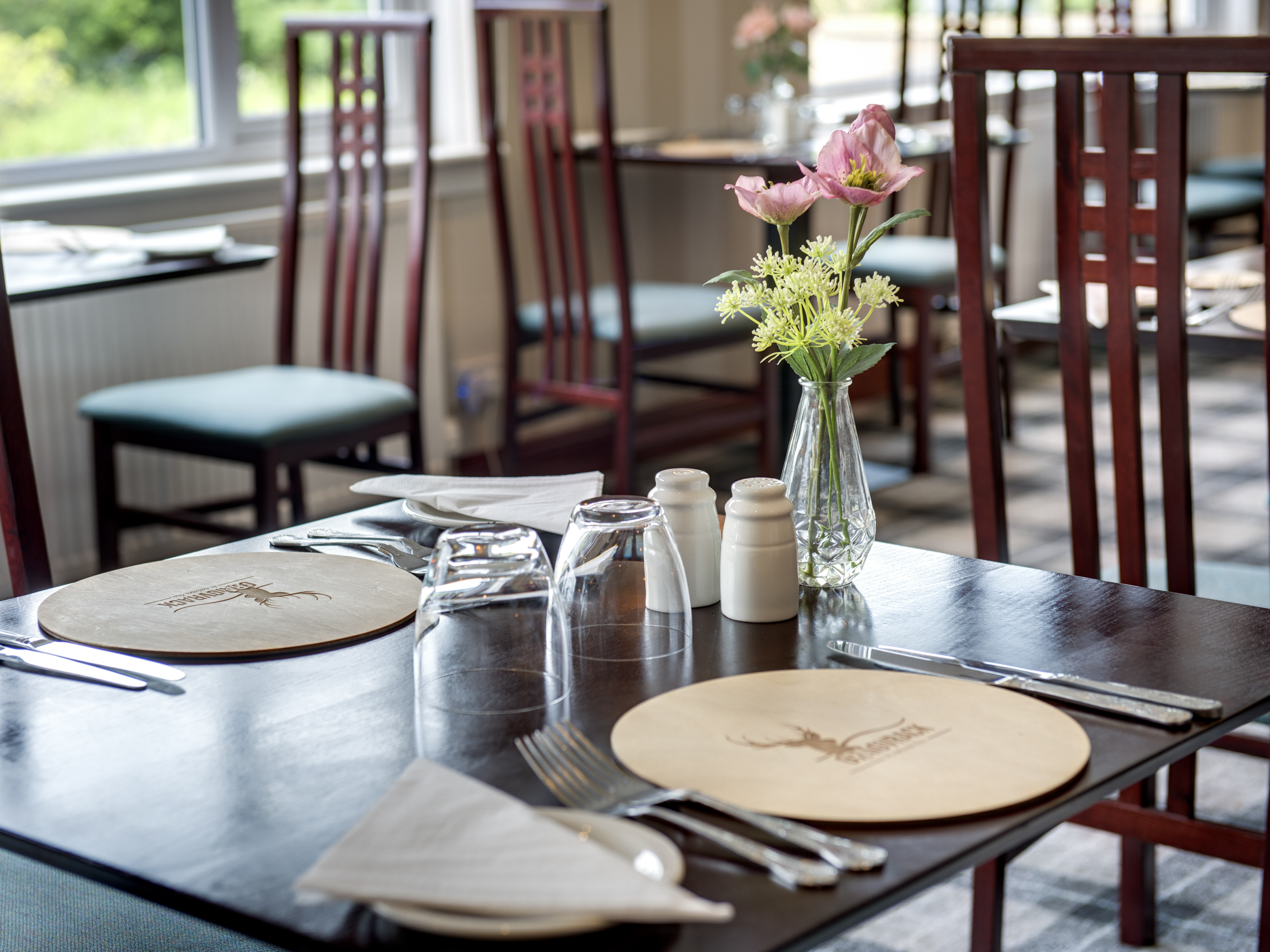 CRAIGVRACK HOTEL AND RESTAURANT
